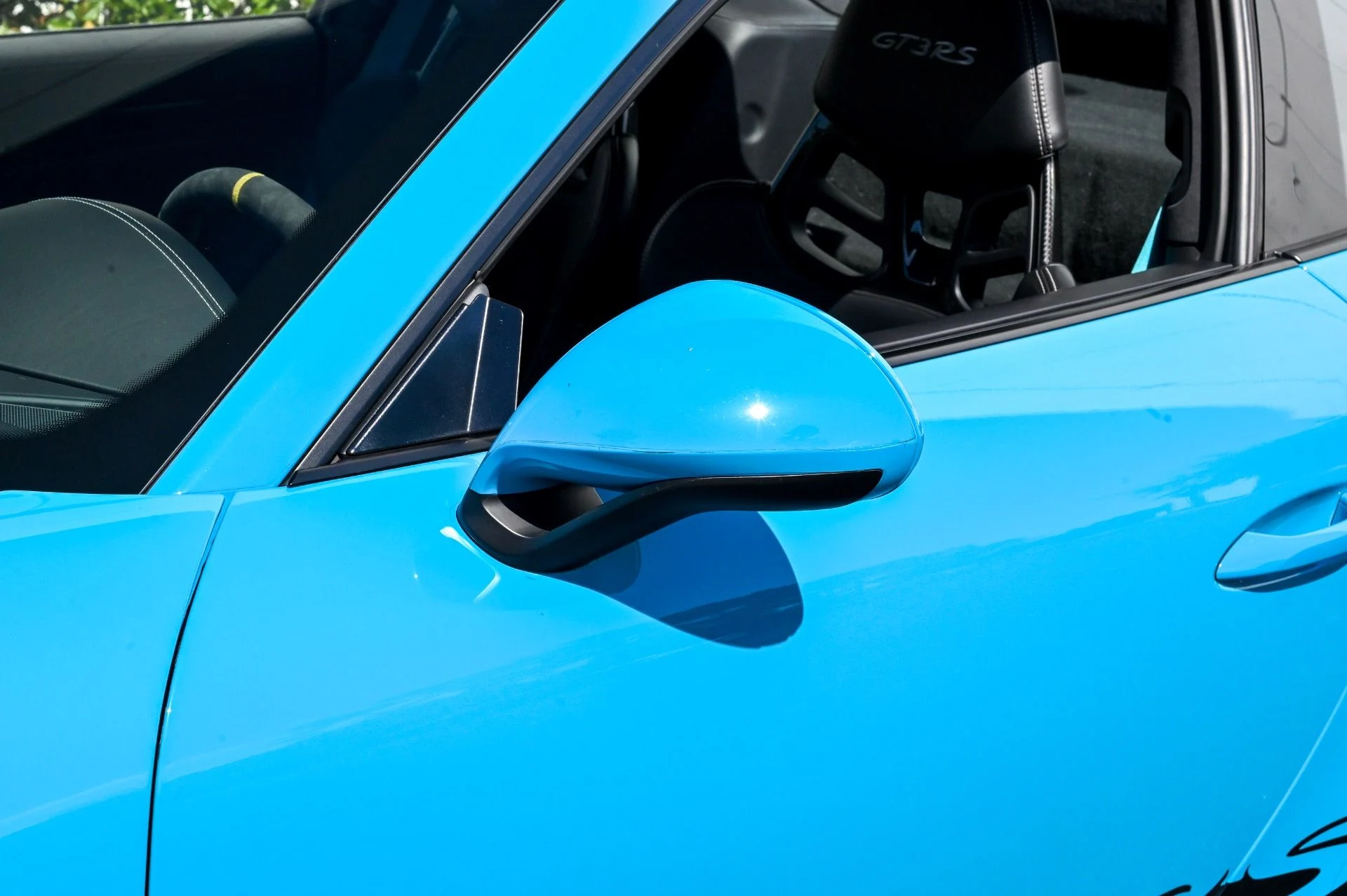 mph002_1512443003_Used_2019_Porsche_911_GT_3_RS_1772736329_e3637d6c11