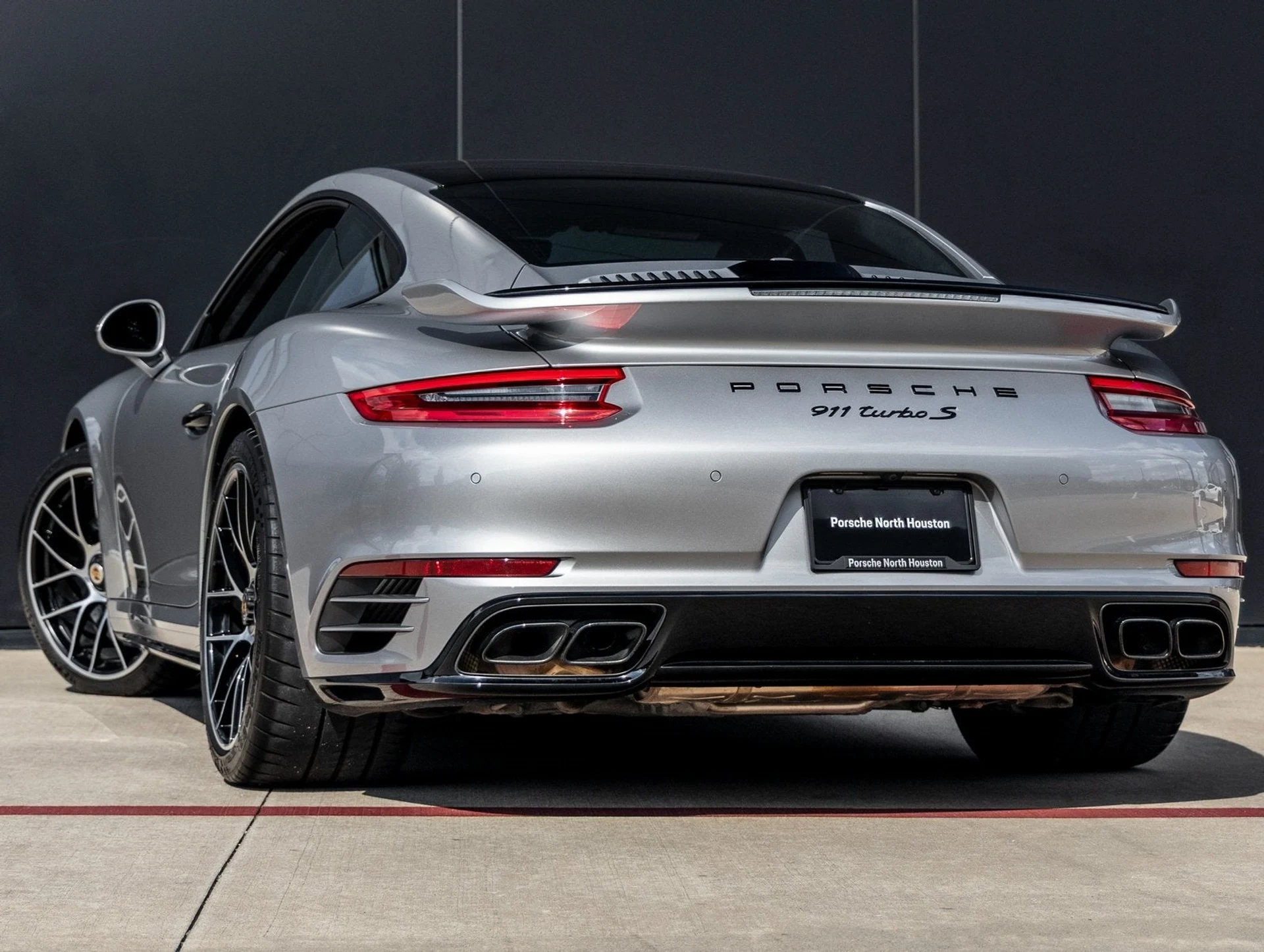 mph002_151992542_3_7674fccb66