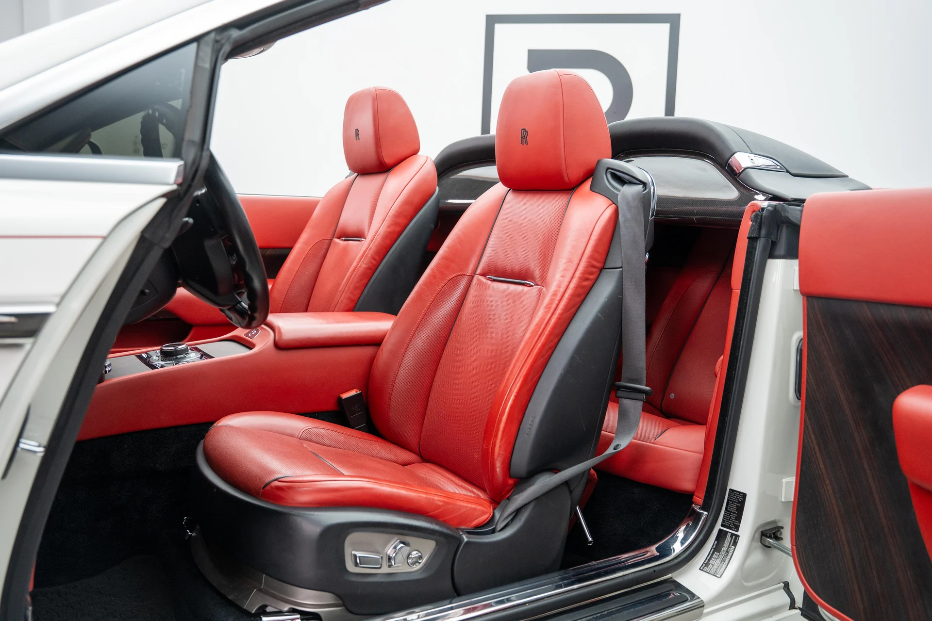 mph002_15220322_CB_3582_20_20interior_202_0197db1e0b