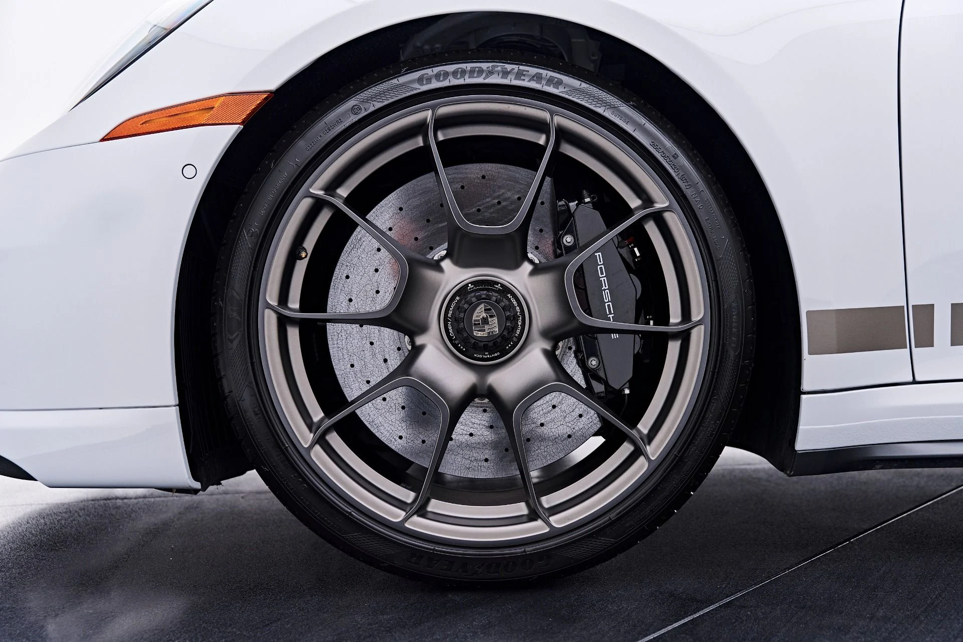 mph002_1527705798_Used_2025_Porsche_911_Turbo_S_1784161179_346302997c