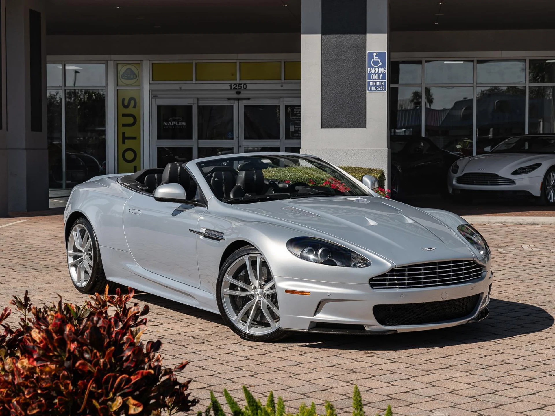 mph002_1531470275_Used_2010_Aston_Martin_DBS_2dr_Volante_1771496217_a0982d9b65