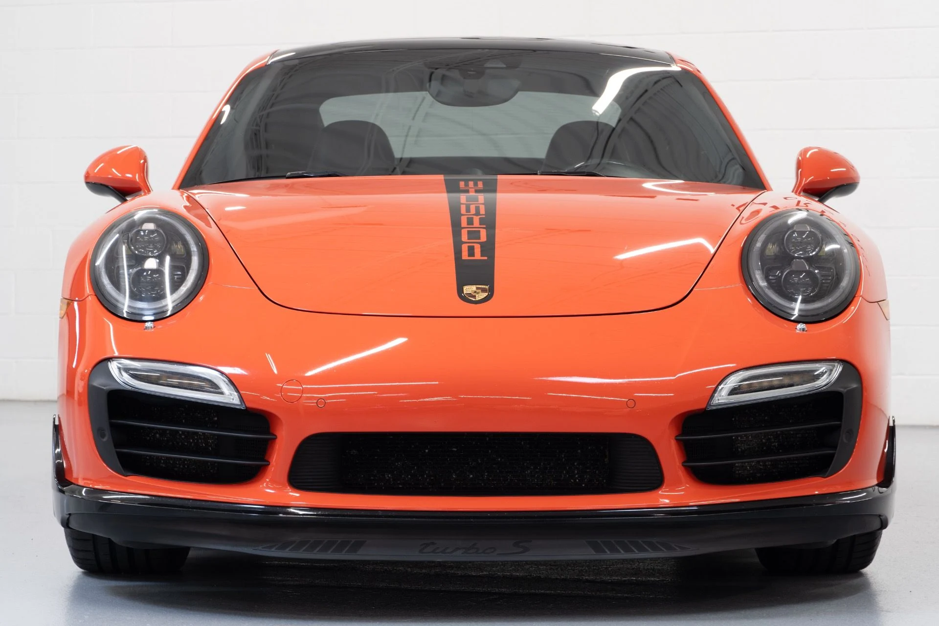 mph002_1531876653_Used_2016_Porsche_911_Turbo_S_1752691183_f2ebc76a34