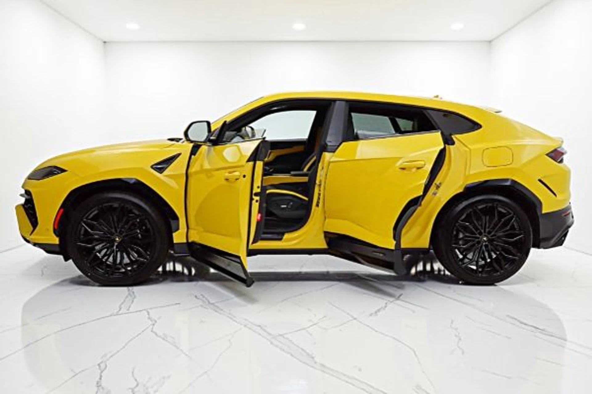 mph002_1532887670_Used_2025_Lamborghini_Urus_SELEASE_OPTIONS_AVAILABLE_fb65e63de5