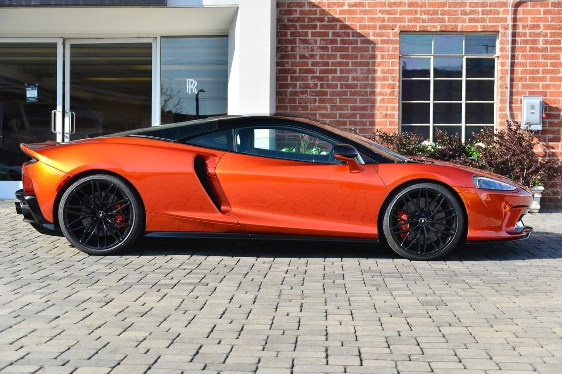 mph002_1534007232_5c9cfe811e84bcedc1bd64b2d1a73085x_29215a7987