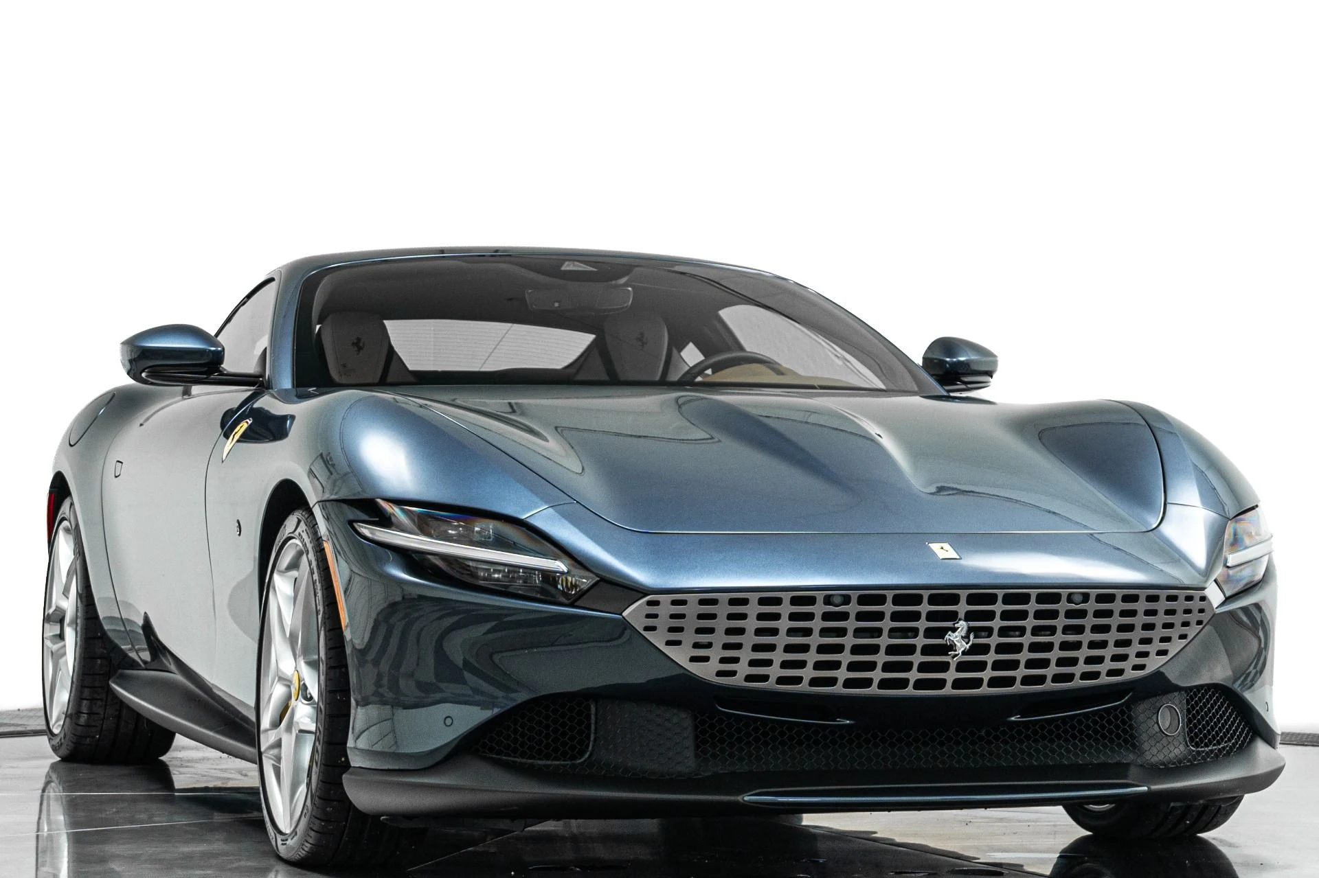mph002_1545672643_Used_2022_Ferrari_Roma_Low_Miles_Ventilated_Daytona_Seats_Two_Tone_Interior_Beautiful_1791313044_282c97f89f