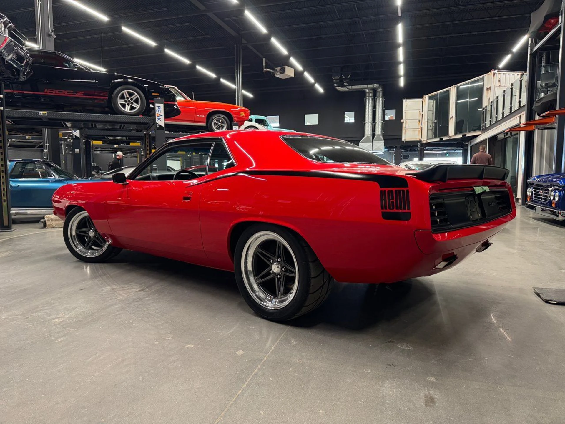 mph002_1545993295_plymouth_barracuda_1973_aa50543c7c