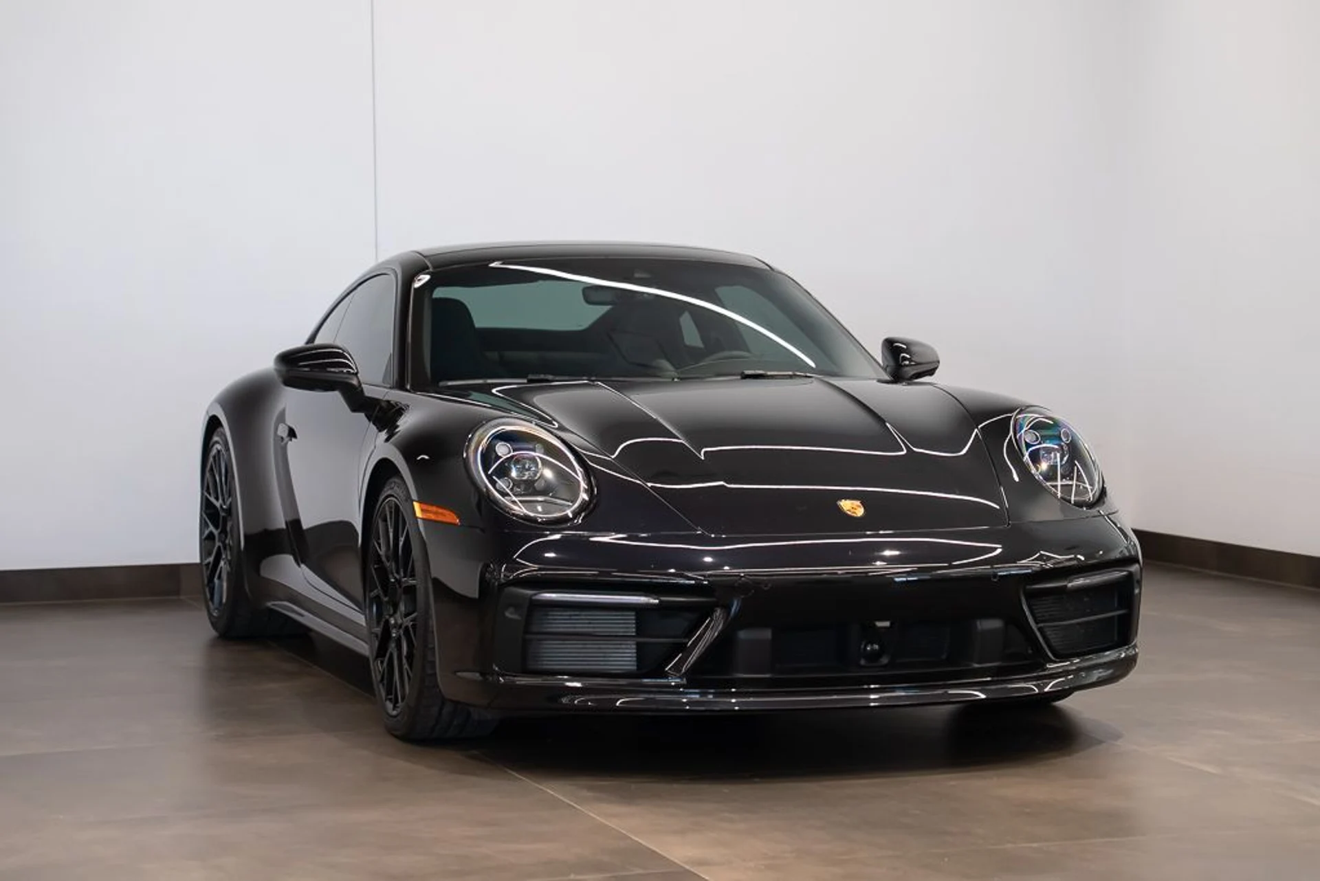mph002_1550574216_porsche_911_2023_d029c58a20