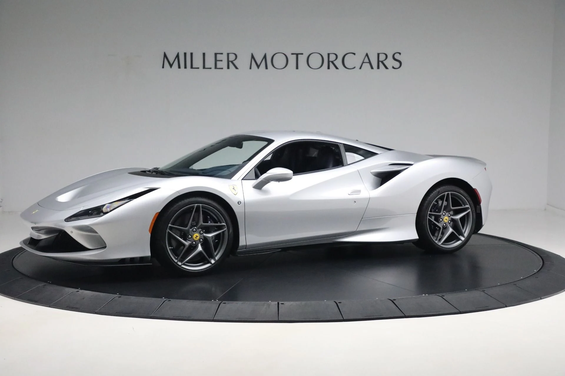 mph002_1574125481_Used_2022_Ferrari_F8_Tributo_f97b6a3c95