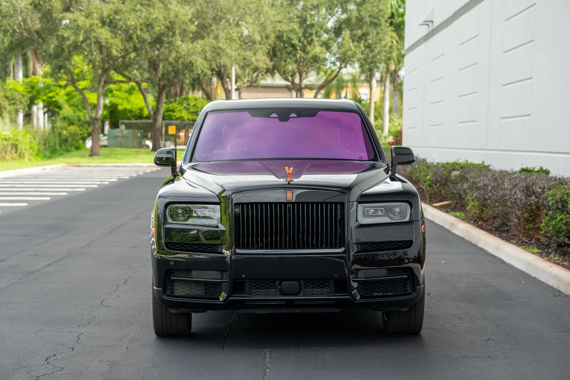 mph002_1594432789_Used_2022_Rolls_Royce_Cullinan_1758567081_5a22154d43