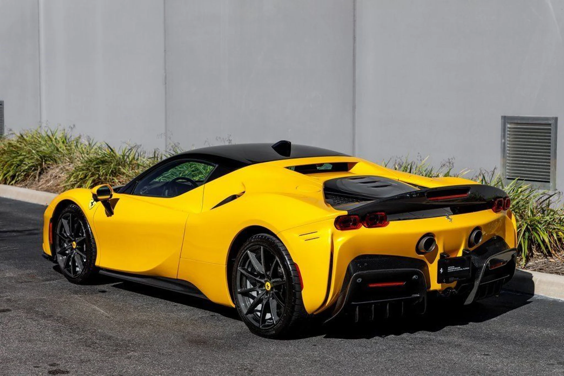 mph002_159888191_e6efde127b77d4c7017305df8e065848_a3ff73e7fd