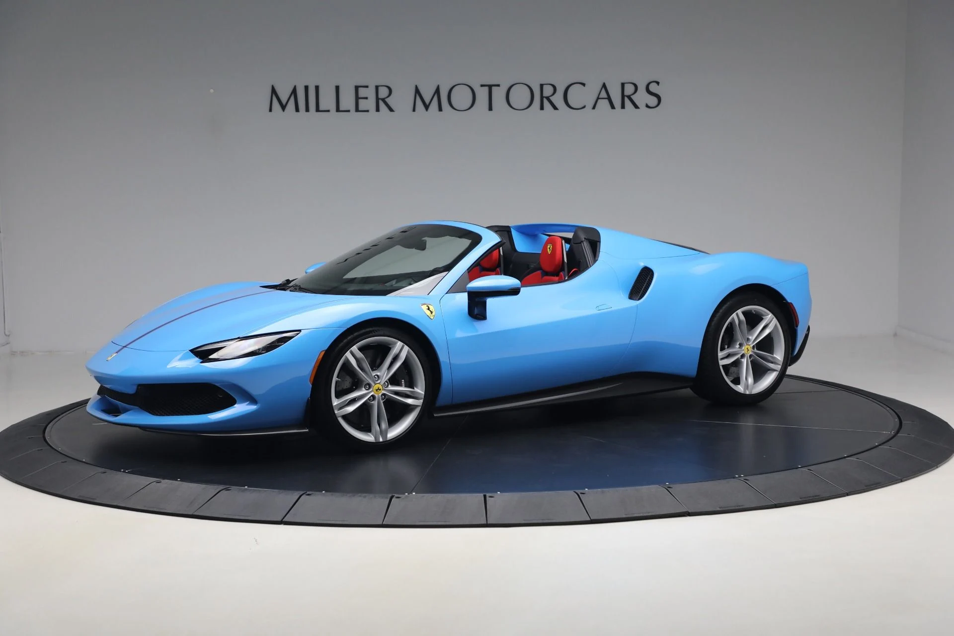 mph002_1599308966_Used_2025_Ferrari_296_GTS_1784838134_fad55d706e