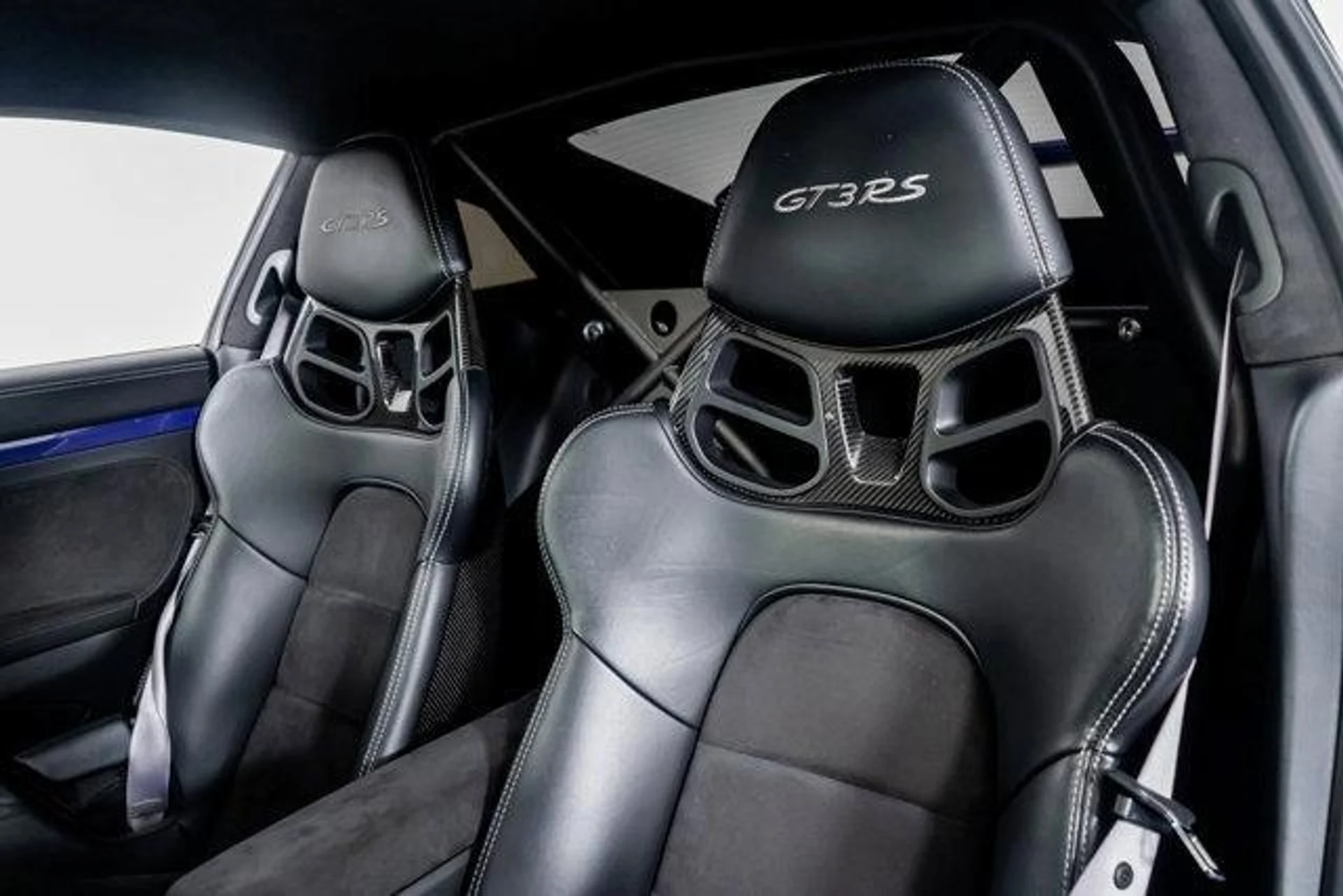 mph002_1602420055_z8s_PF_Mz_KY_Cfwex_H_Nh_f_Cks6s_Bx_Q_801b7e4a9a