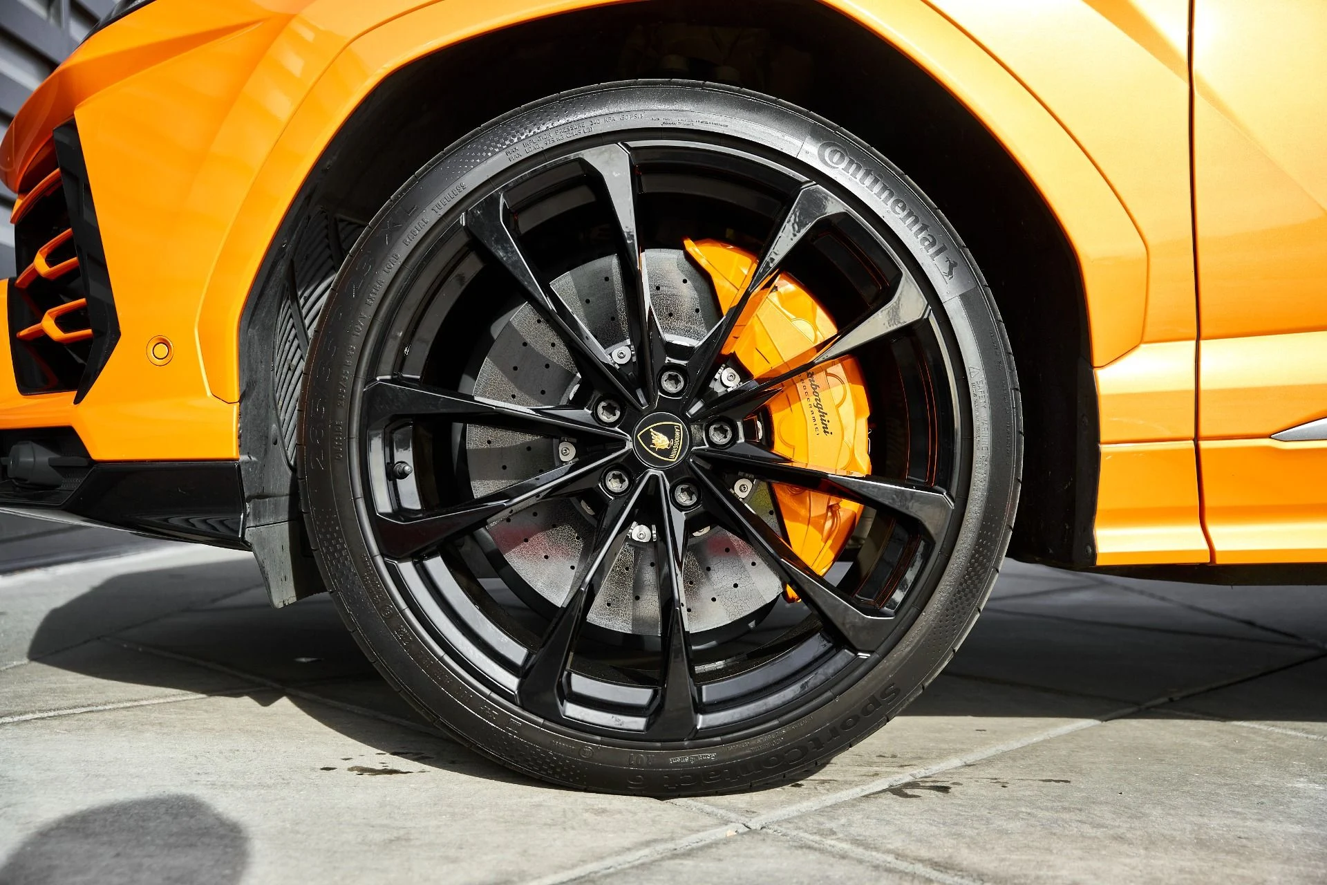 mph002_1607577772_Used_2022_Lamborghini_Urus_1766457334_63e187e61b