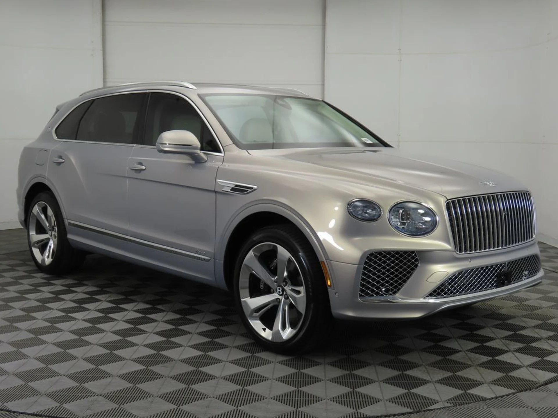 mph002_1620444833_new_2025_bentley_bentayga_ewb_v8awd_8119_22908718_3_1024_9fad4153c4