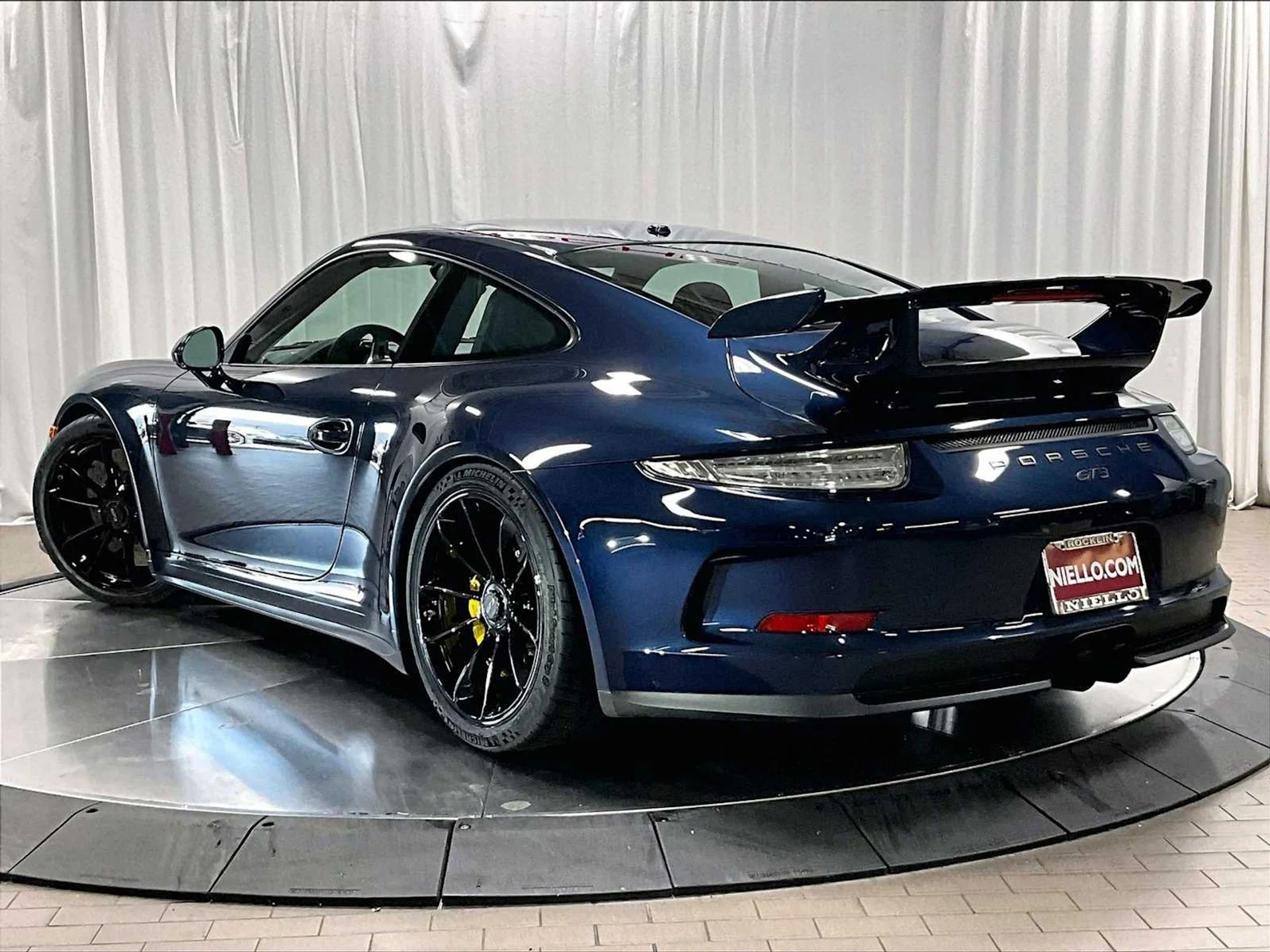 mph002_1621722239_1ded0e09db3361a2e6af649f7212ae2dx_49c8b748a1