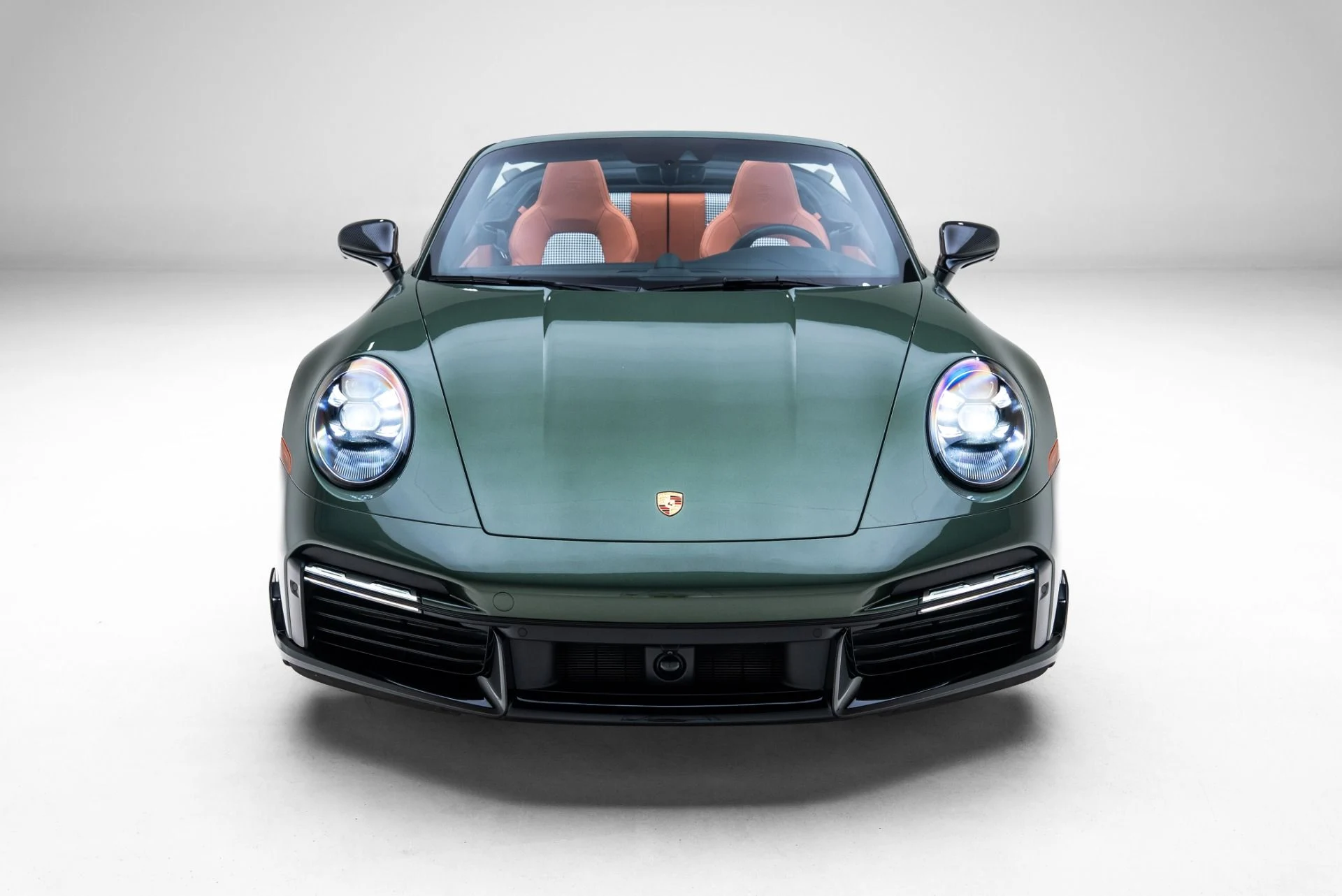 mph002_1635421165_Used_2024_Porsche_911_Turbo_S_Cab_1775066547_f349c259b2