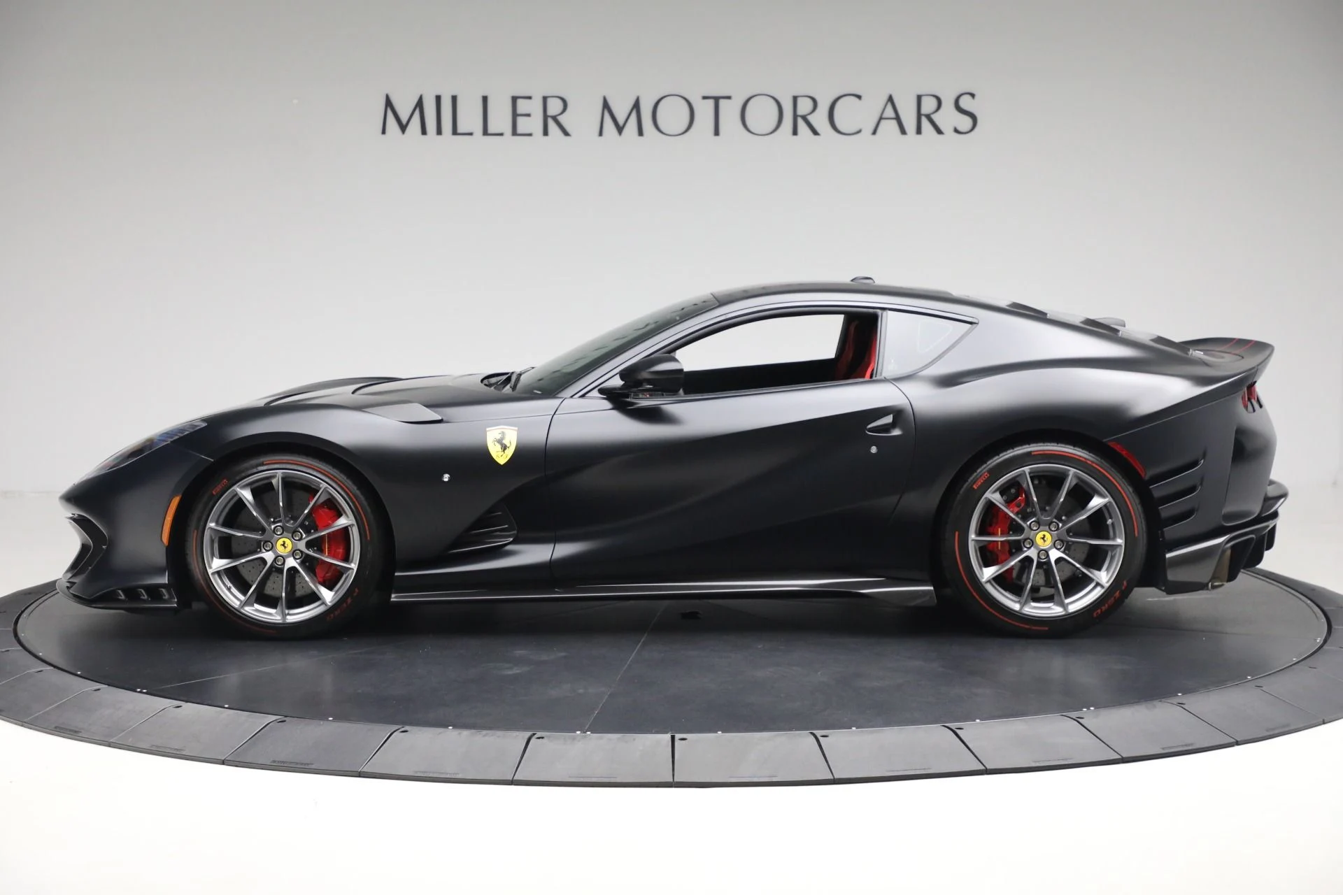 mph002_1641003582_Used_2022_Ferrari_812_Competizione_aa10413179