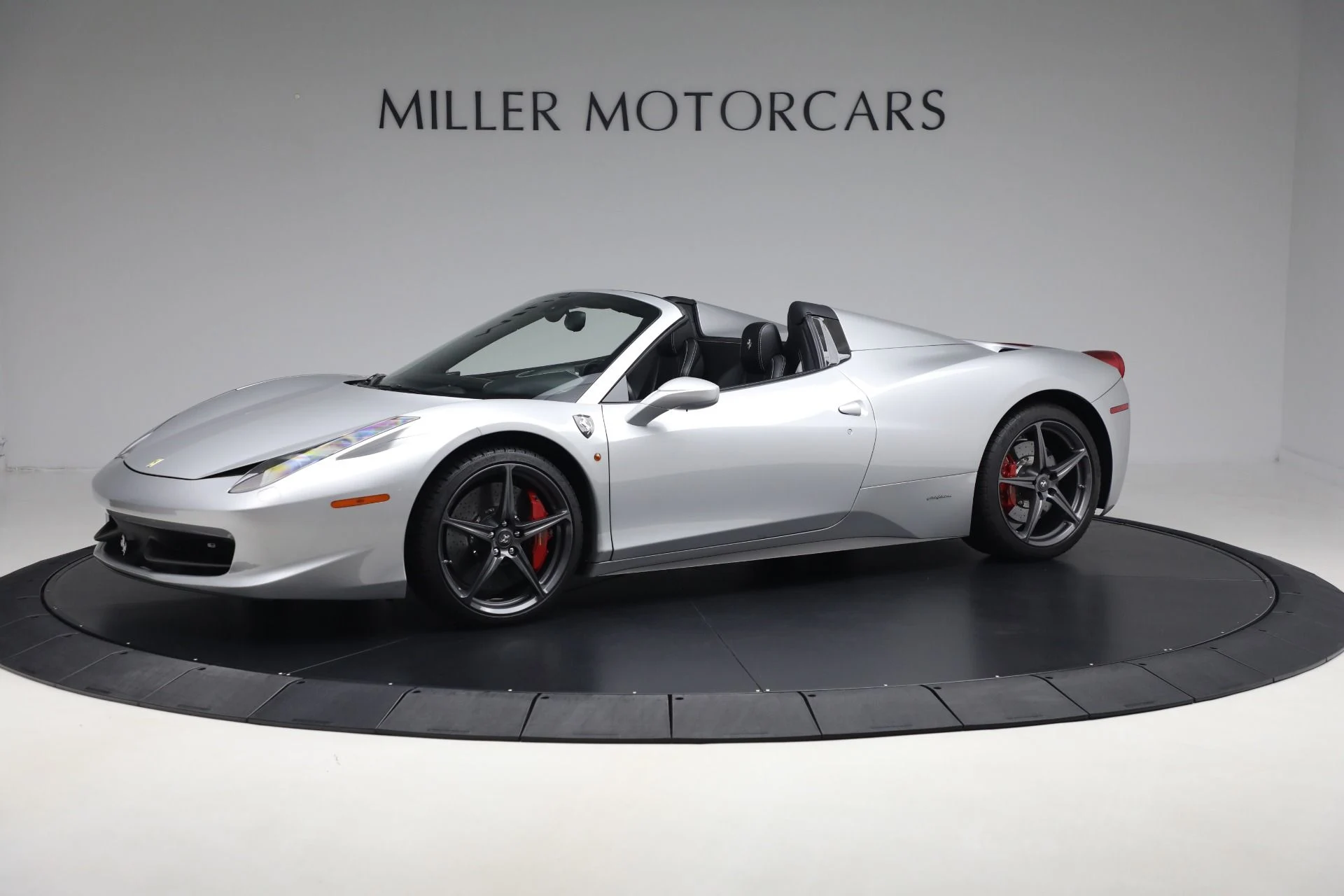 mph002_1641374401_Used_2015_Ferrari_458_Spider_b4ccba961a