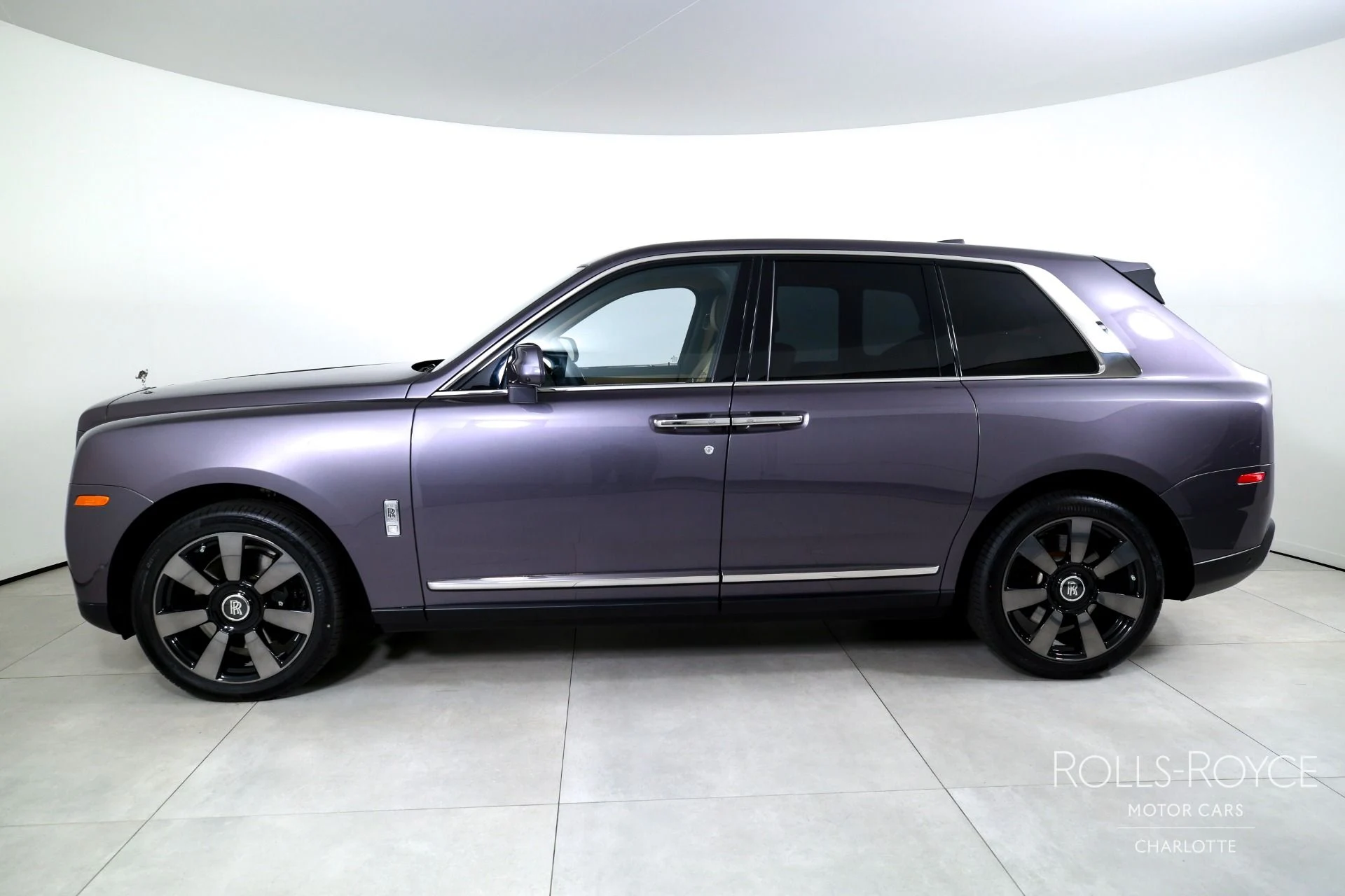 mph002_1645685615_Used_2020_Rolls_Royce_Cullinan_1789145269_bb4ad391fe