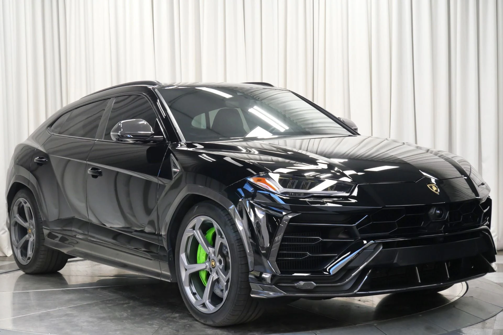 mph002_1649105470_Used_2022_Lamborghini_Urus_1761576878_bdb7df500a