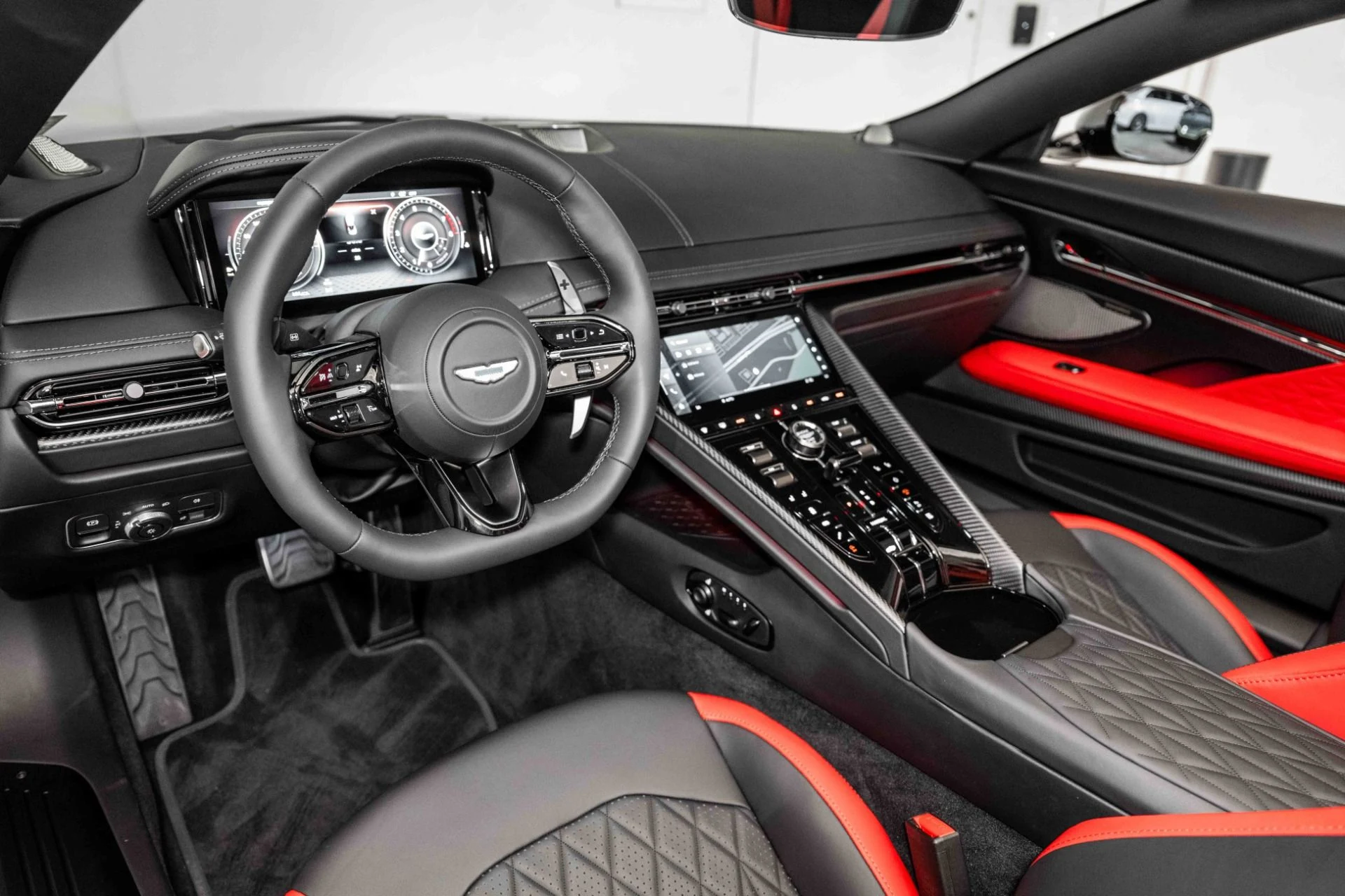 mph002_1672964454_Used_2025_Aston_Martin_DB_12_VOLANTE_Volante_1726938733_4631d0d8b6