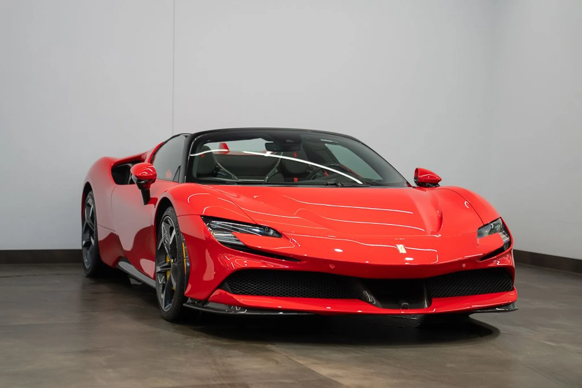 mph002_1675665084_ferrari_sf90_spider_2024_jpg_v_1770415929_426077e018