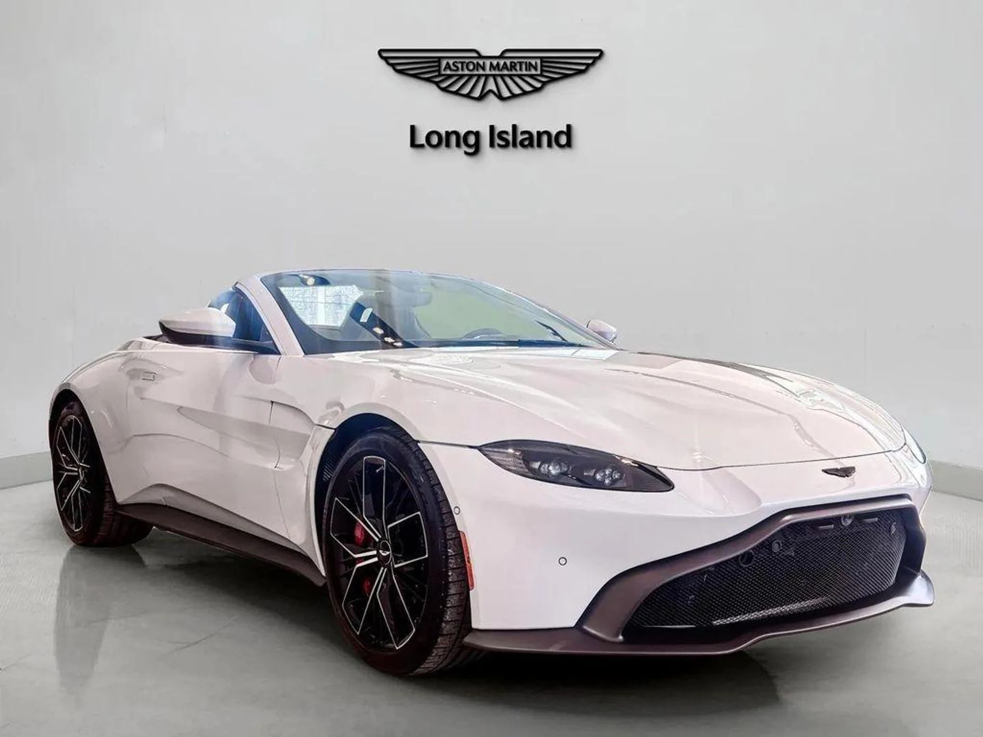 mph002_1676724784_i3v_Ac_Tf_Osm_YZ_Mxtn_EUO_5_Nib_Ucxc_475e0d5730