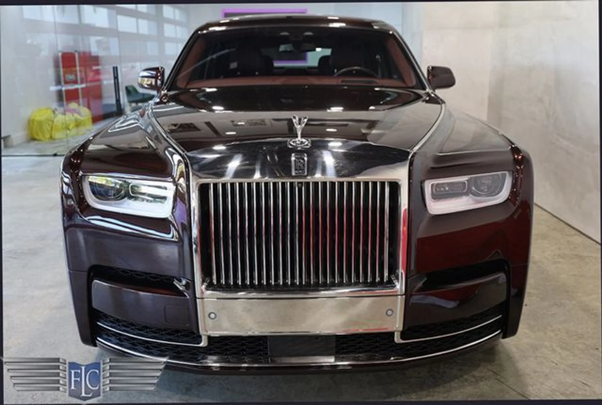 mph002_1686764410_used_2018_rolls_royce_phantom_extendedwheelbasesedan_9689_23067531_7_640_f98755fb86