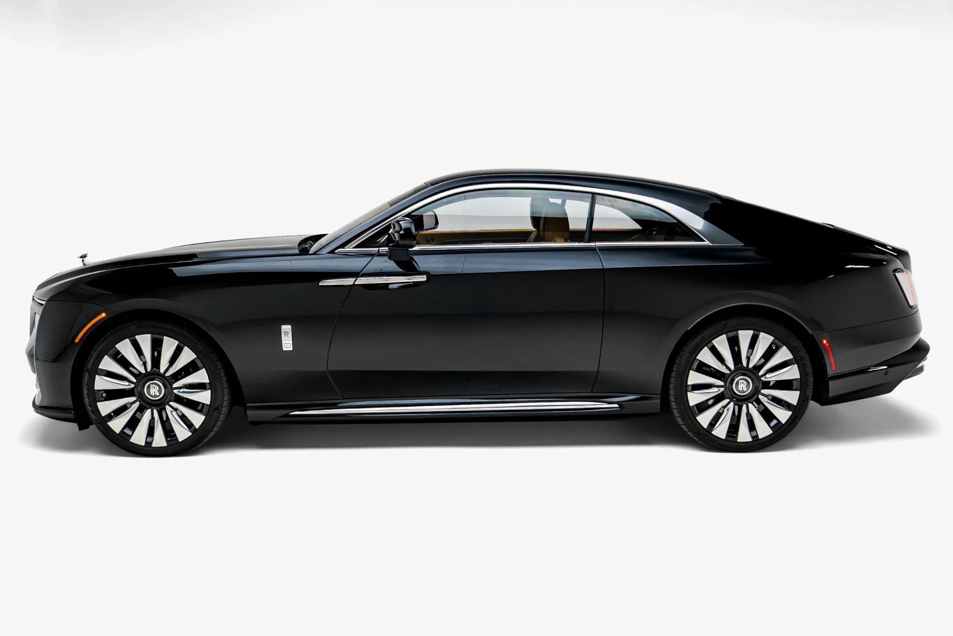 mph002_1695567885_Used_2024_Rolls_Royce_Spectre_1784269598_ae0946515b