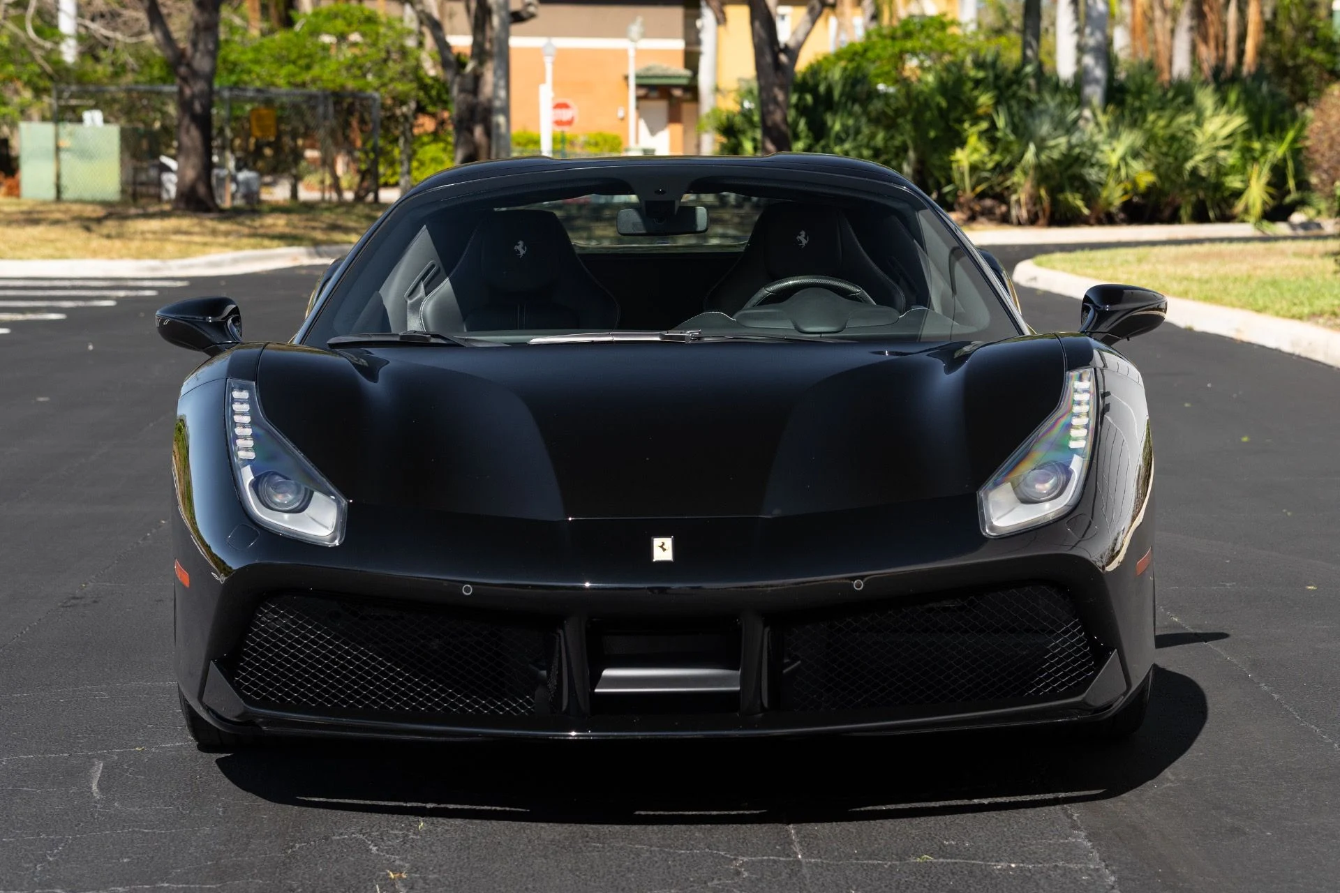 mph002_1697987645_Used_2017_Ferrari_488_Spider_1771888975_27096bb443