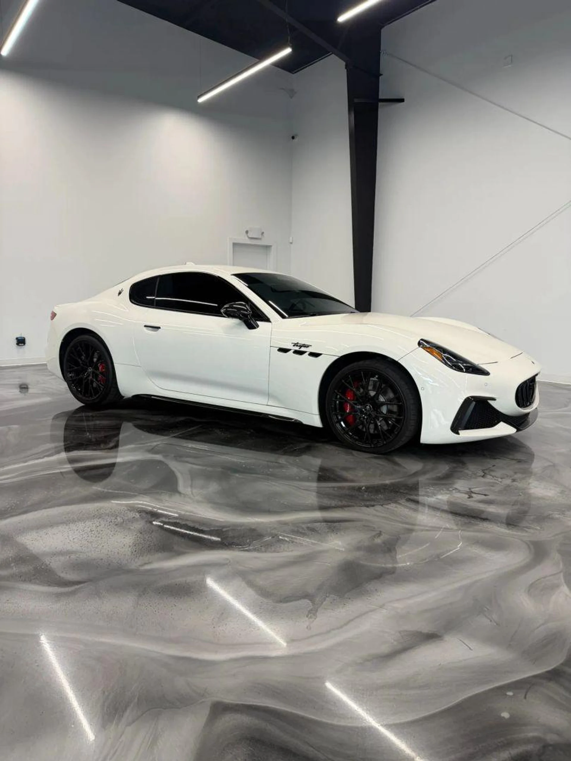 mph002_1701314517_Used_2024_Maserati_Gran_Turismo_Trofeo_Coupe_2_D_1788497752_b214fec5de
