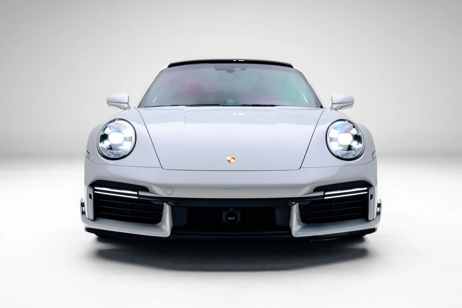 mph002_170474426_Used_2022_Porsche_911_Turbo_S_1774378410_8db397c9e5