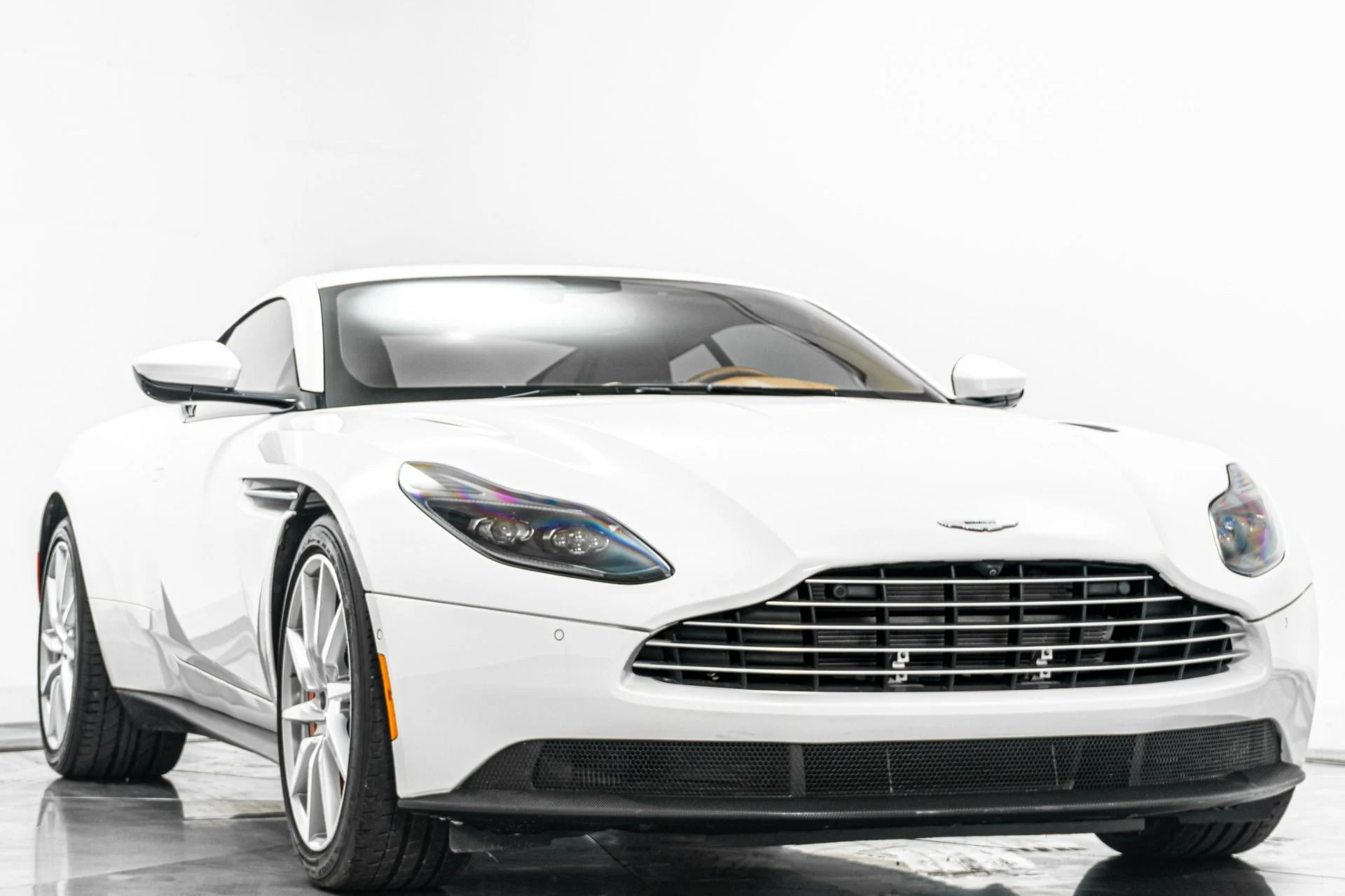 mph002_1707197718_Used_2018_Aston_Martin_DB_11_V8_Very_Low_Miles_Comfort_Pack_Bright_Finish_Pack_1779207393_2ad9dfef93