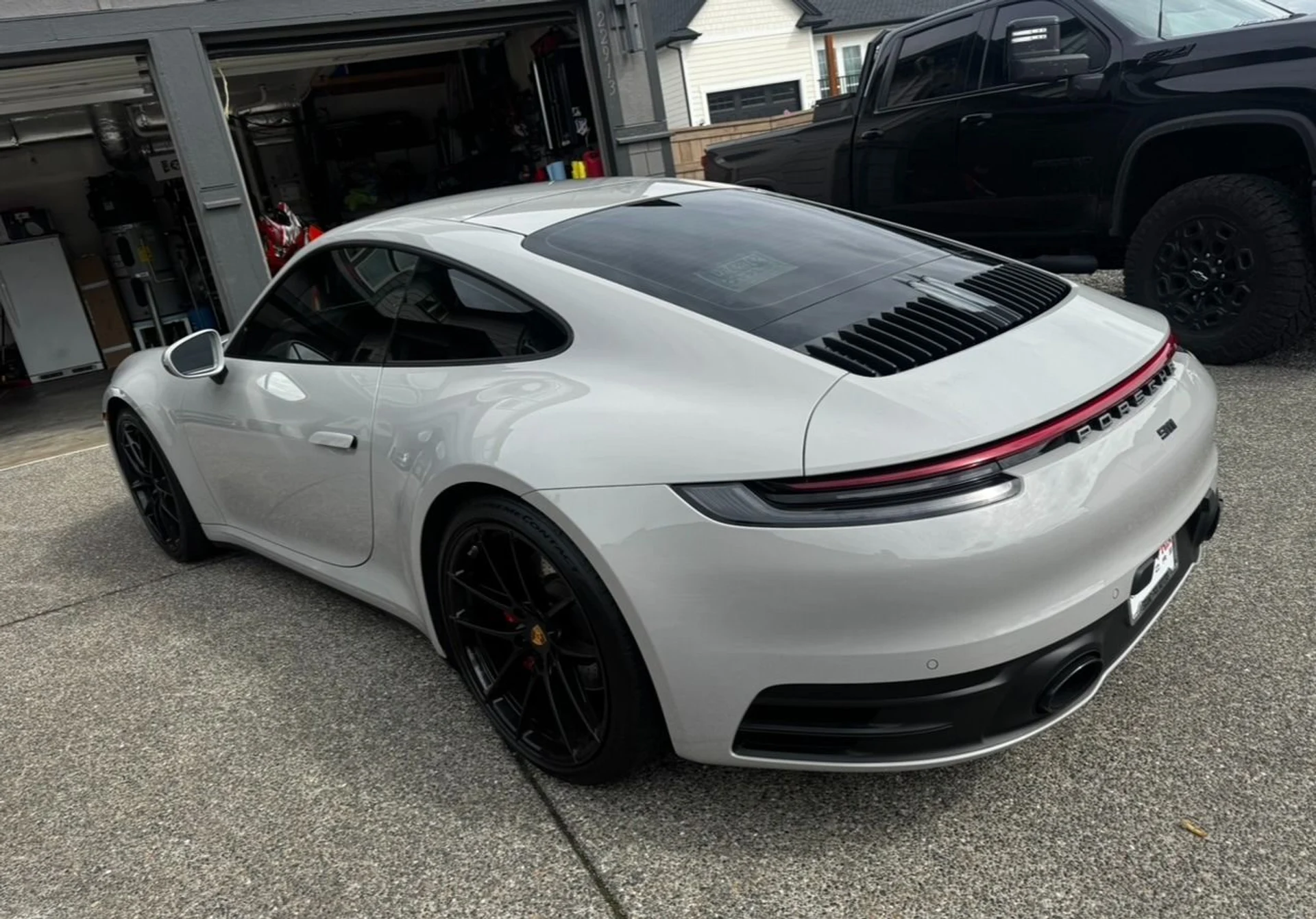 mph002_1708912861_Used_2020_Porsche_911_Carrera_S_1760113245_da0466793e