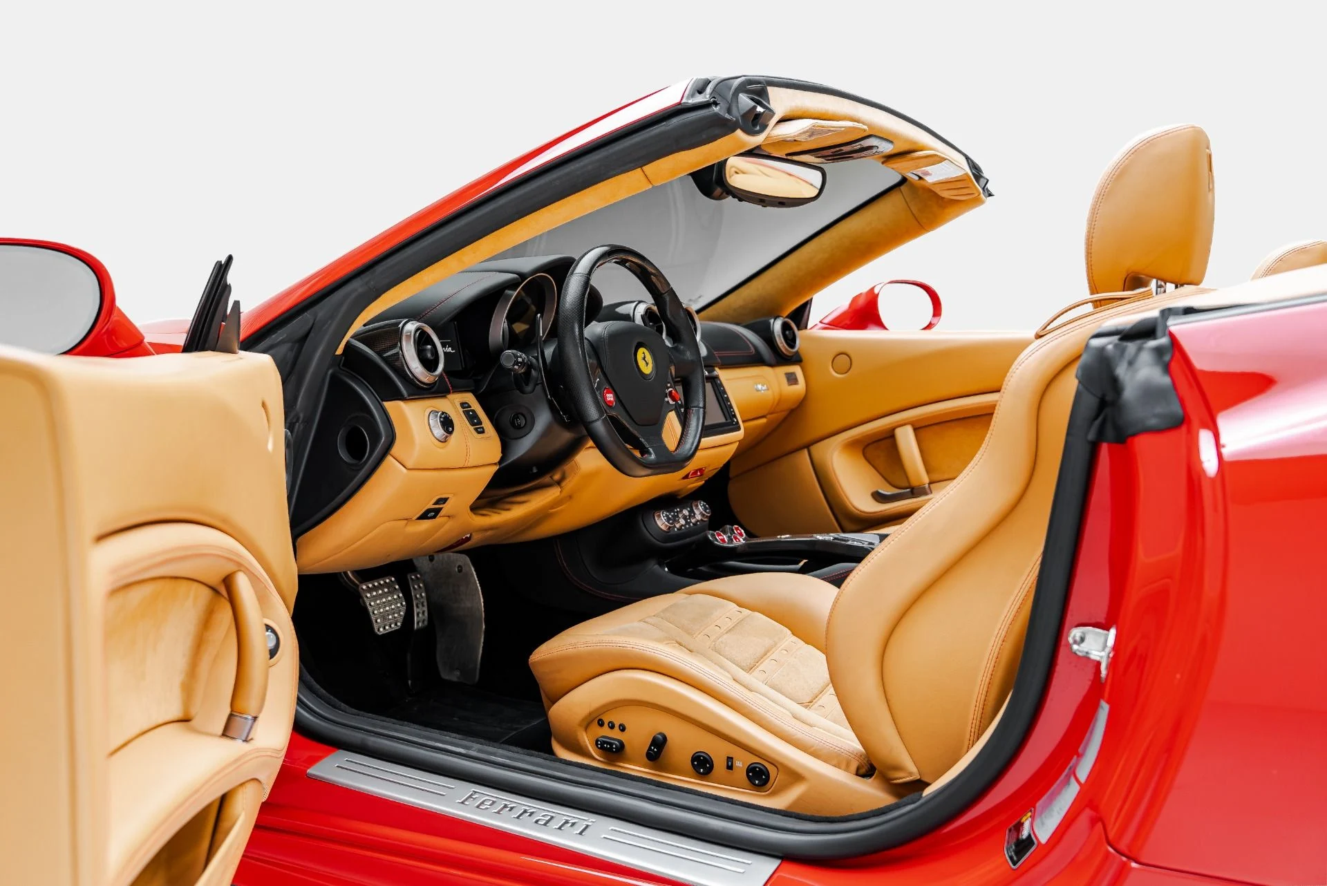 mph002_1708929230_Used_2011_Ferrari_California_1793140799_83f1d24a80
