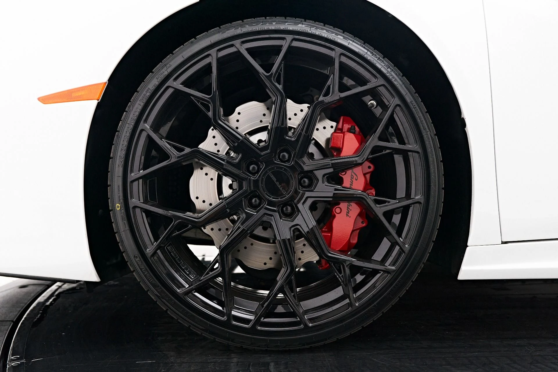 mph002_1713341483_Used_2017_Lamborghini_Huracan_LP_580_2_S_1709924462_c8a0d7881b