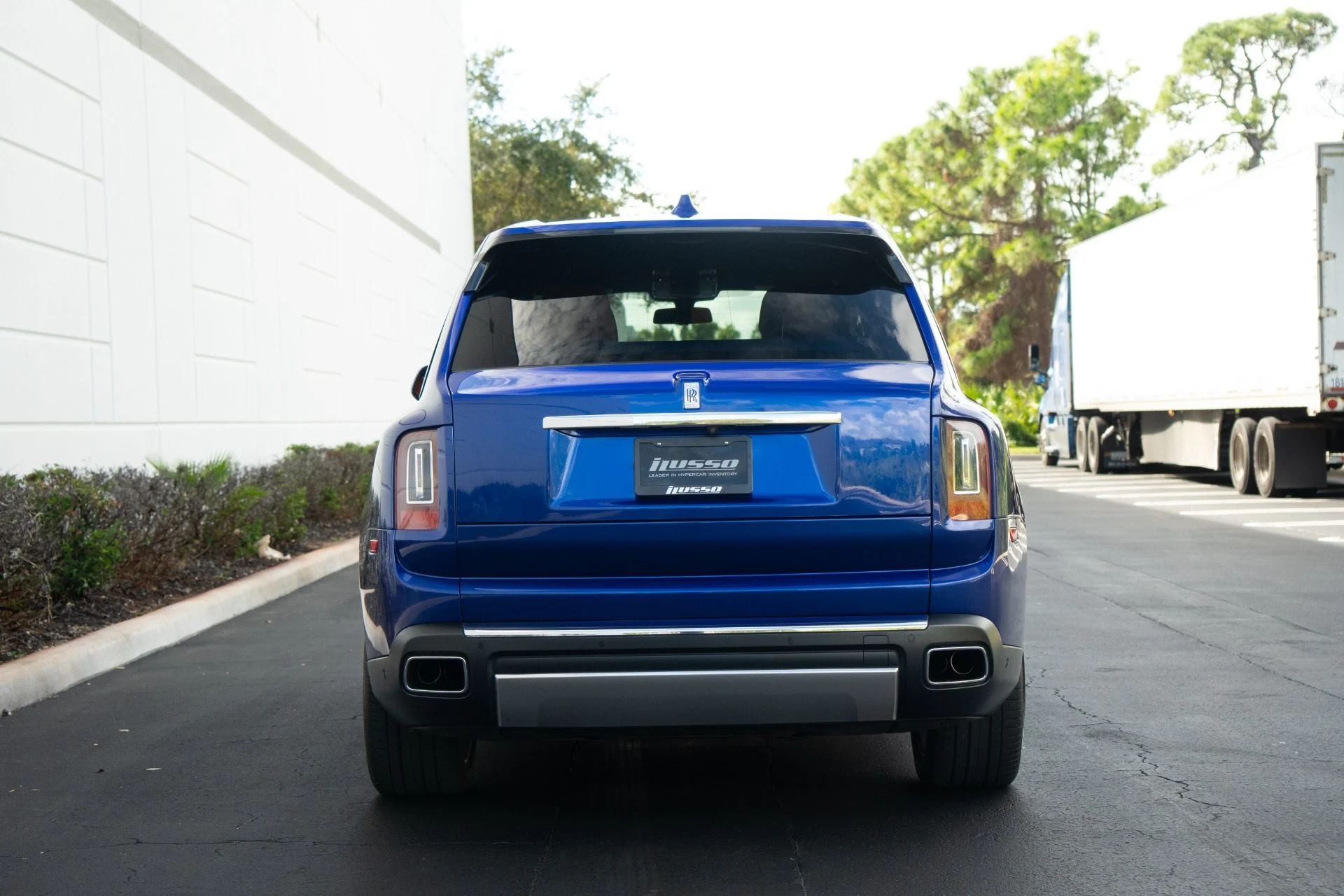 mph002_171385273_Used_2019_Rolls_Royce_Cullinan_1764189669_ef5842230c