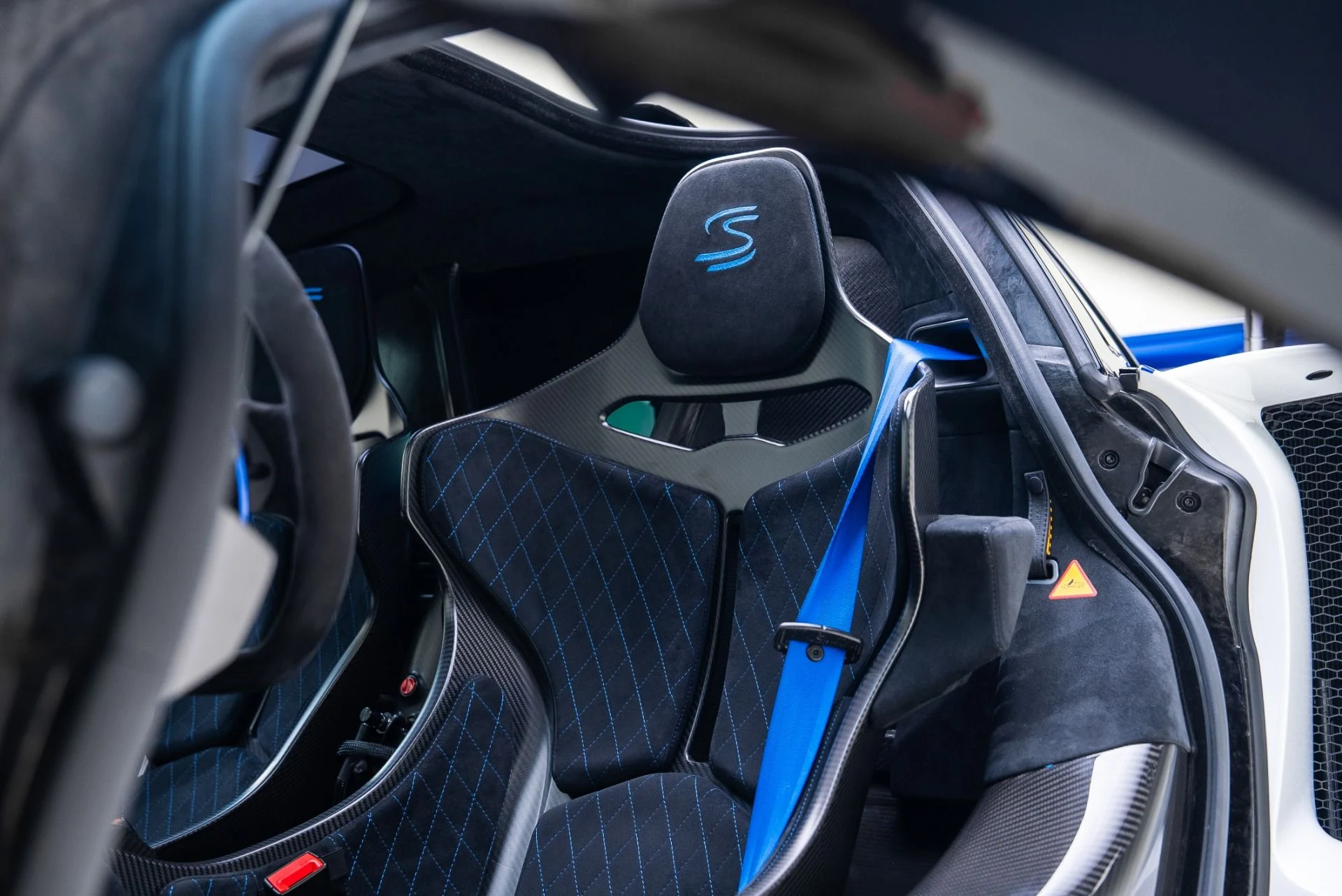 mph002_1716135919_Used_2019_Mc_Laren_Senna_1765848161_5223703b37