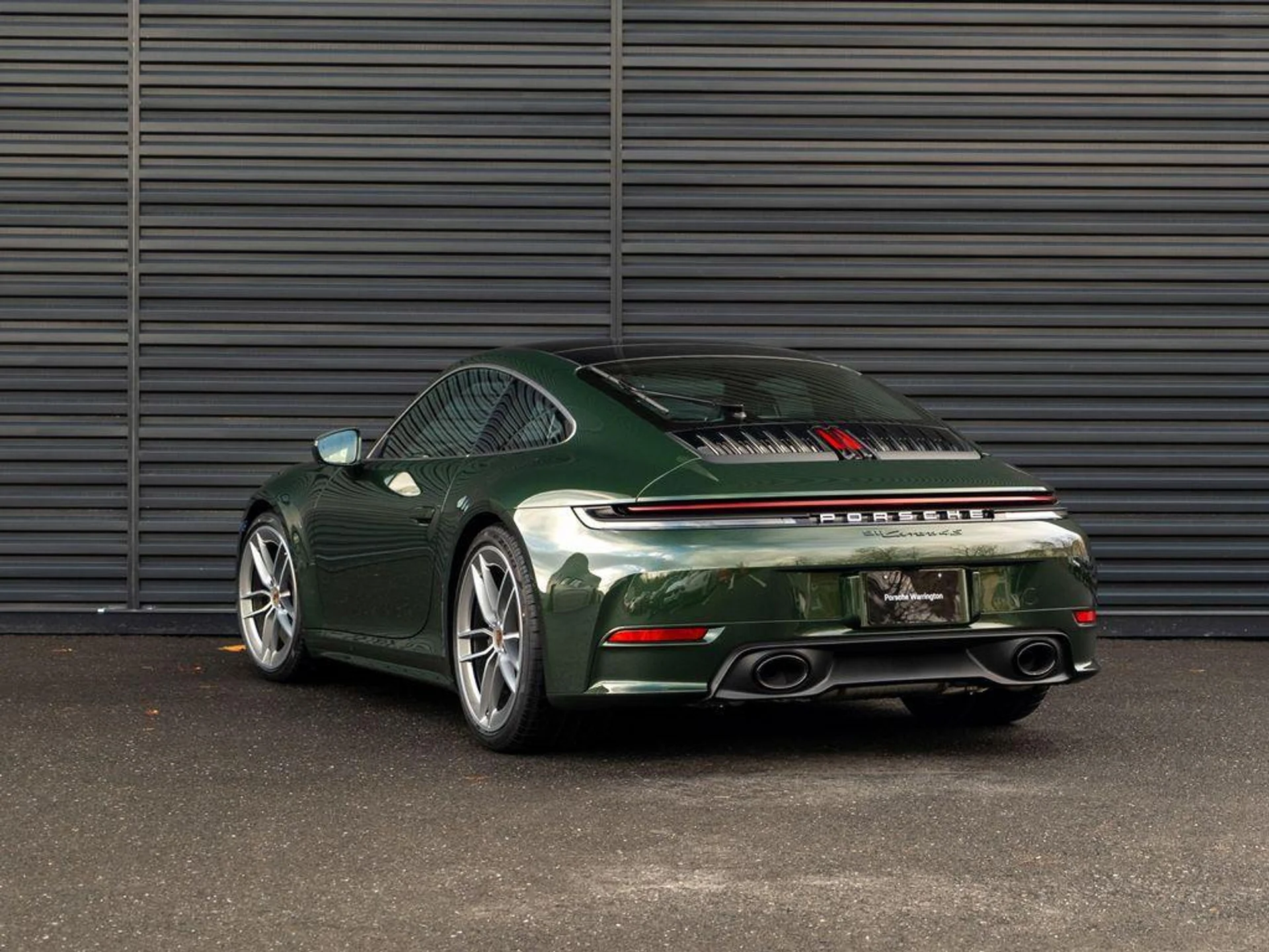 mph002_1723942664_00_Zsd_Cq_AT_Aljf729tuek_MR_5_sro_14dd80f782