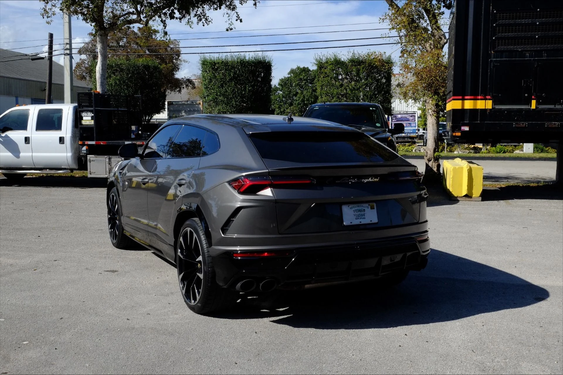 mph002_1725905745_Used_2021_Lamborghini_Urus_1776122288_0504ebded7