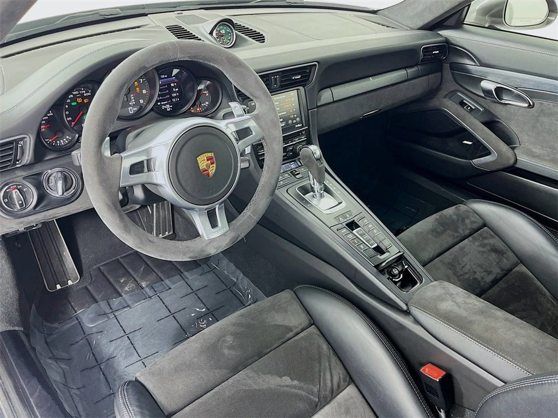 mph002_1726913201_a925f1d6f1a4fc3426f2f26b73cbd64d_0cb17482c5