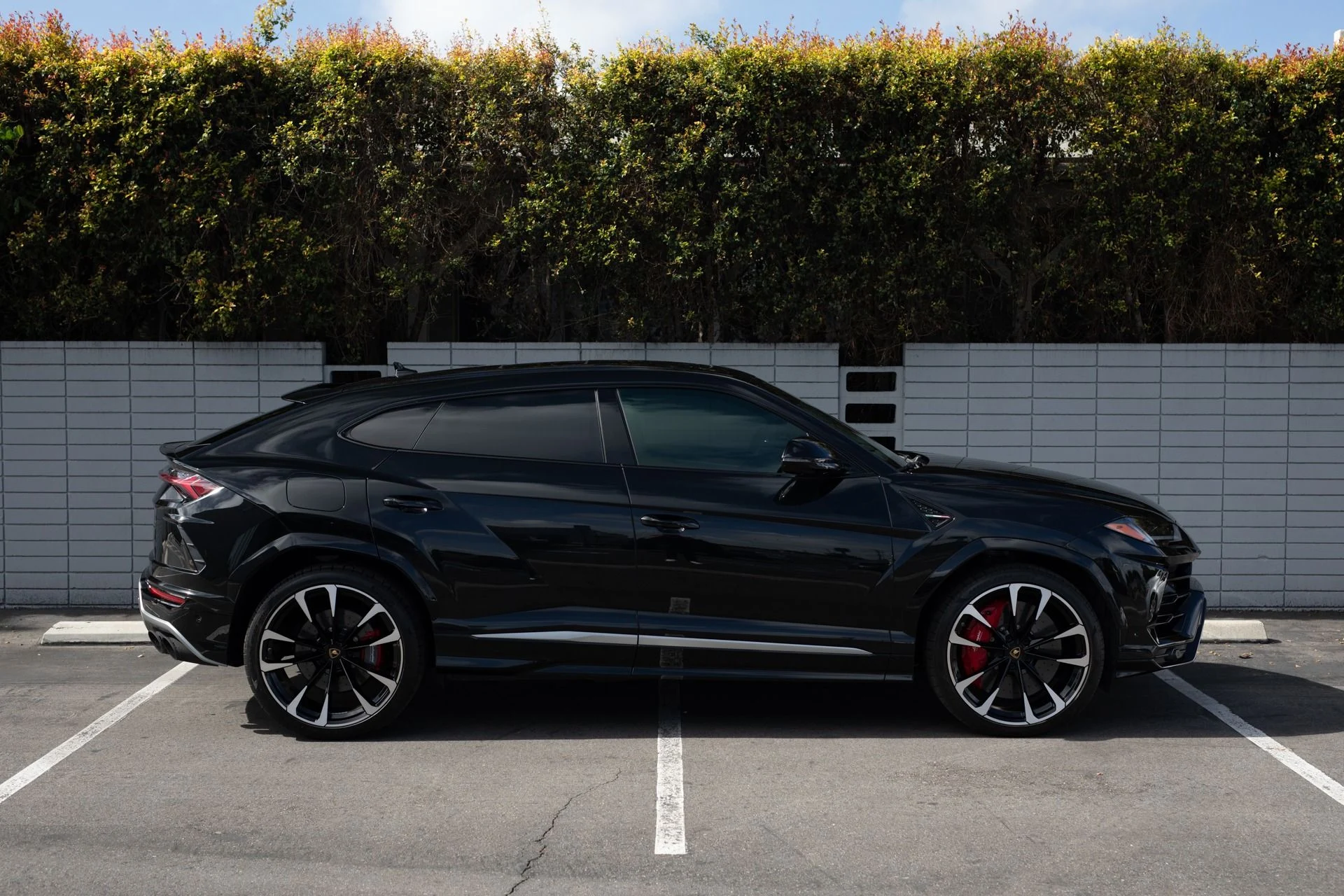 mph002_1727538884_Used_2020_Lamborghini_Urus_1739815941_8e84612486