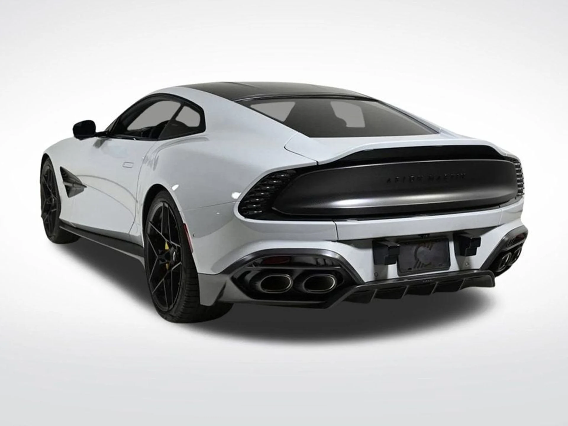 mph002_1732667353_used_2025_aston_martin_vanquish_coupe_11350_22829268_2_1024_b10dc345b0