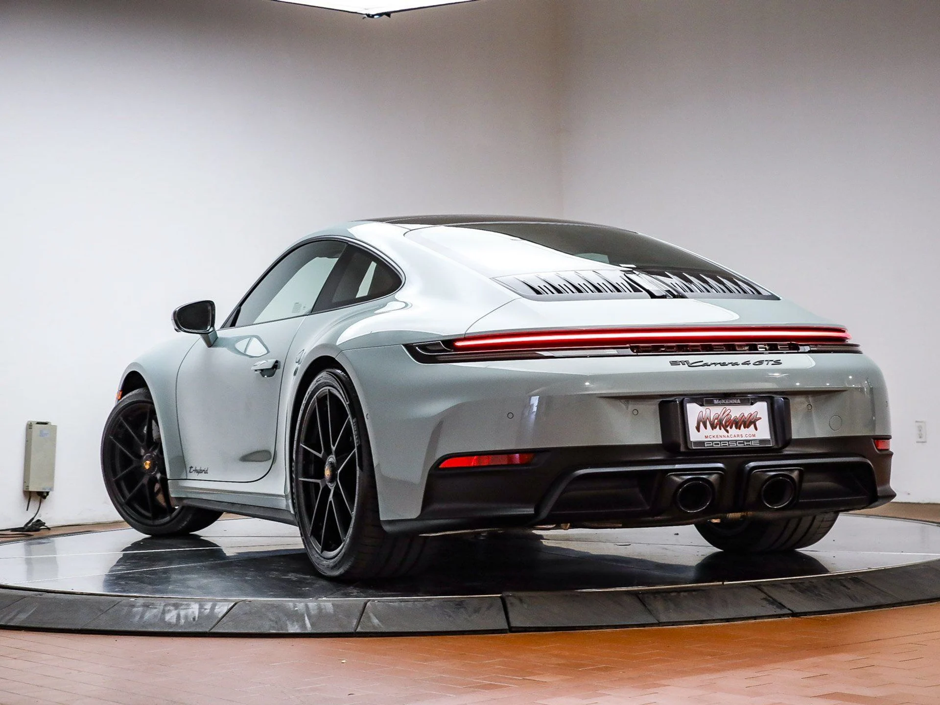 mph002_1735033382_1f62ef74068a68f790b16b806c41bbefx_15d69392c7