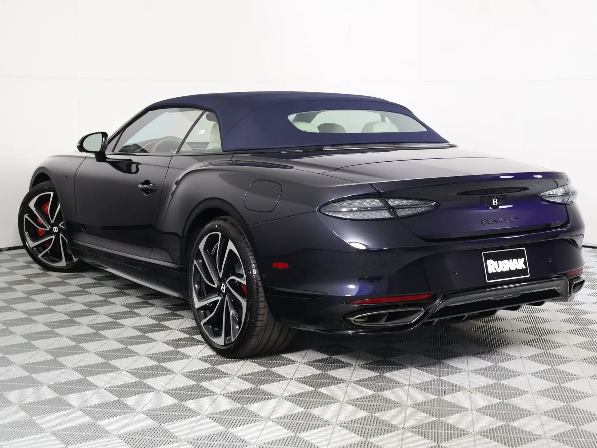 mph002_1735701805_c3e5f8f7a976496311e69d2ca16e4609_bea71c59ee