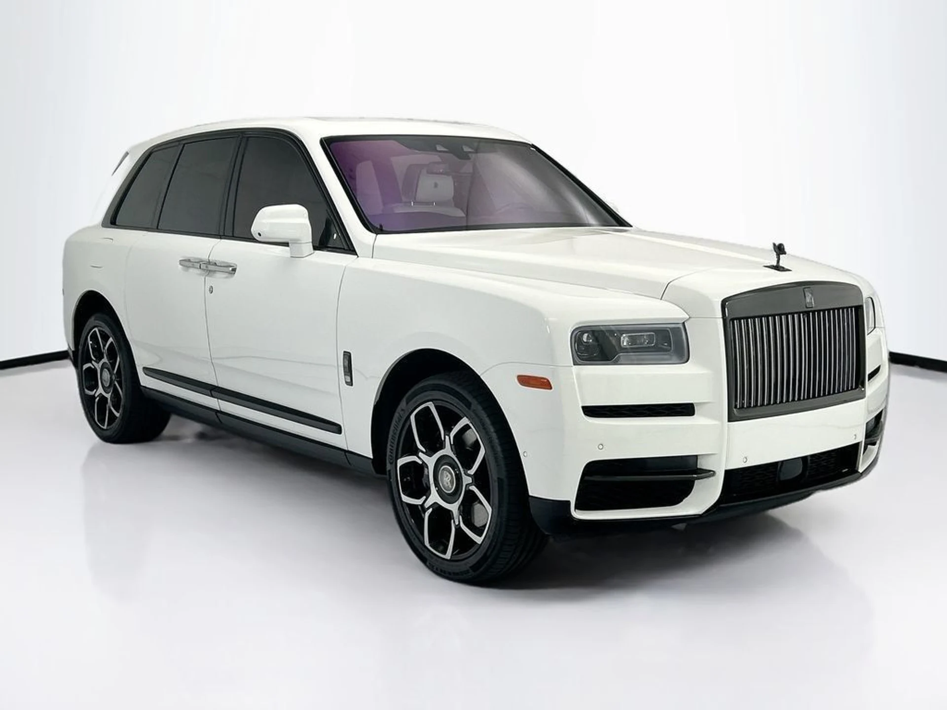 mph002_1741719916_used_2021_rolls_royce_cullinan_sportutility_8119_23020576_3_1024_9fe3edeaec