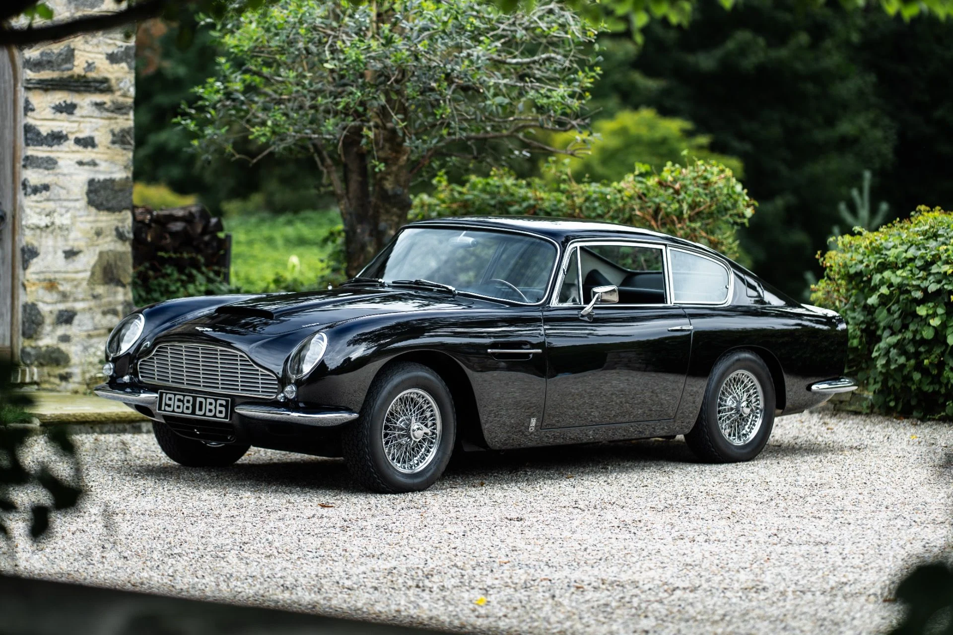 mph002_1748506183_Used_1968_Aston_Martin_DB_6_1793123624_c918a6e305
