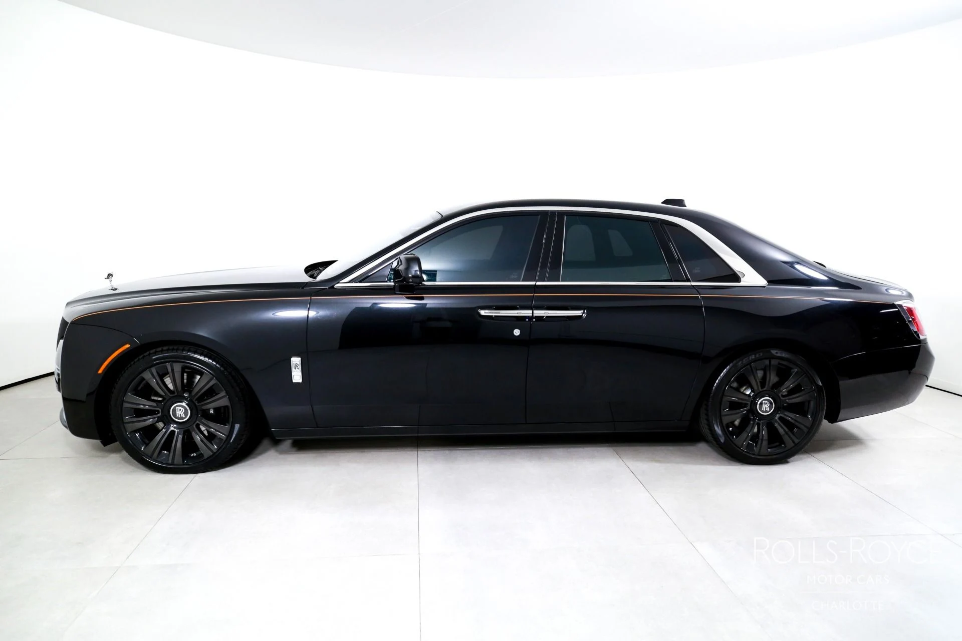 mph002_1751526727_Used_2021_Rolls_Royce_Ghost_1760810069_d568a932bc
