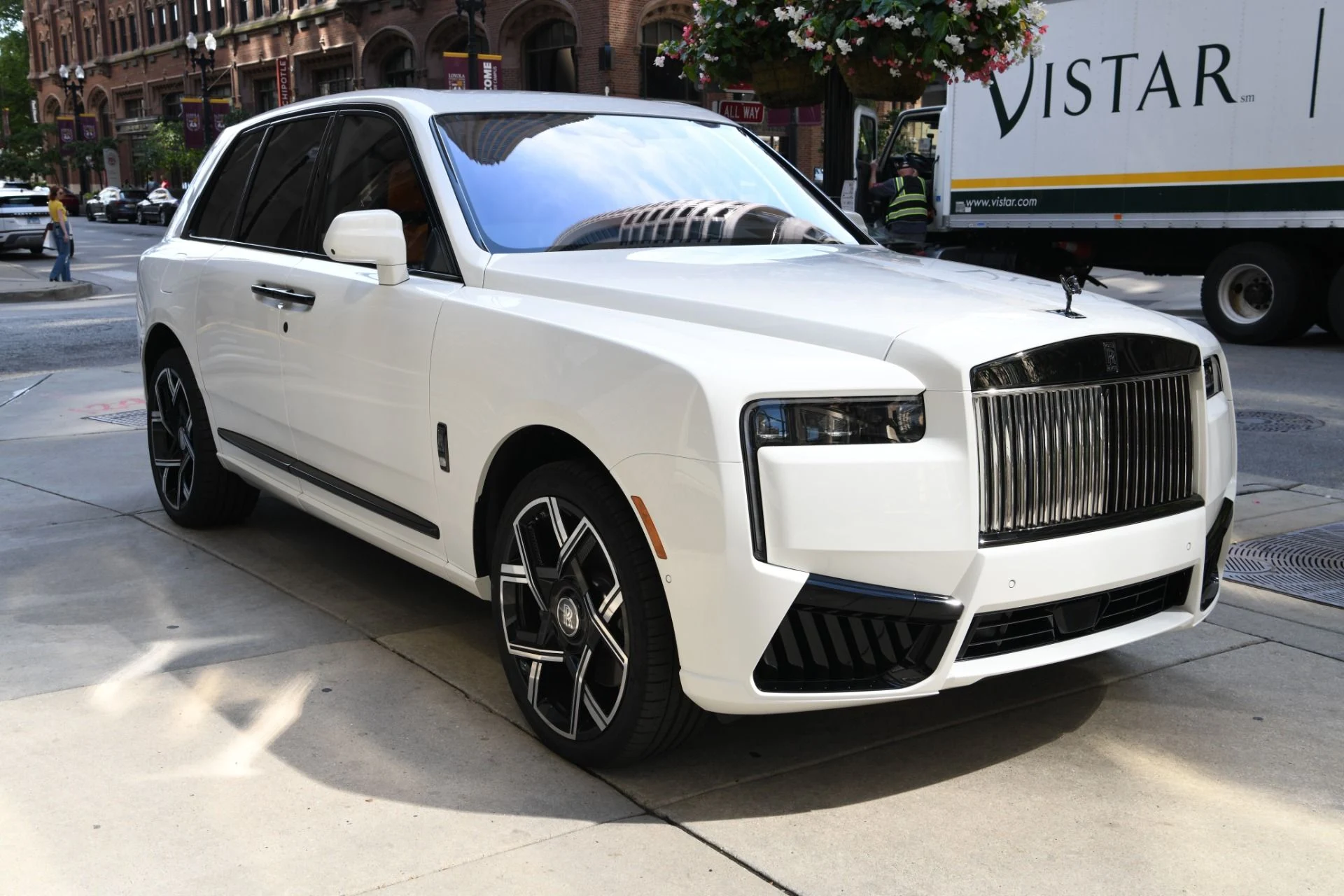 mph002_1751852154_11925_p4_l_f40b49af2b