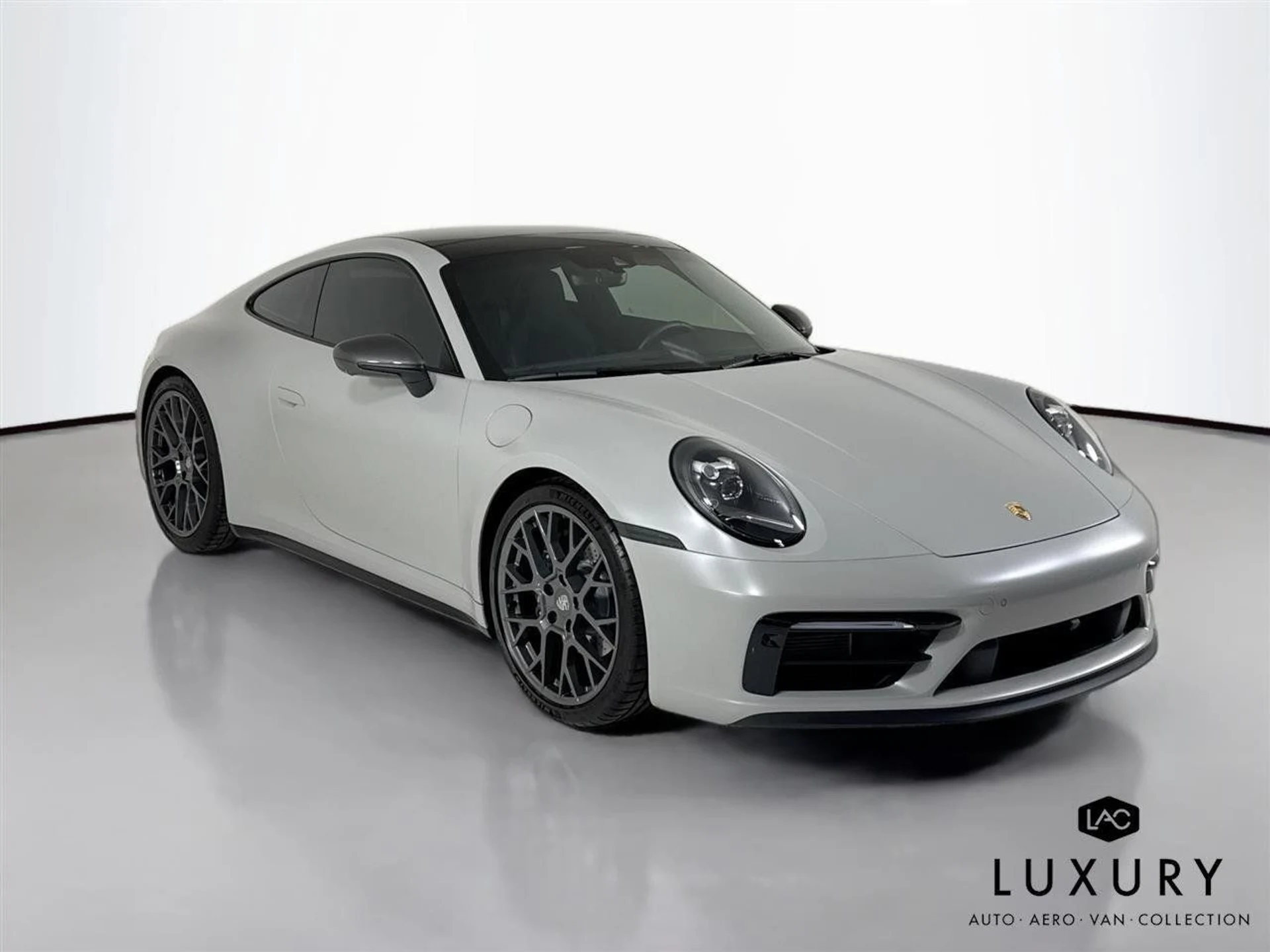 mph002_1755898907_accc685fcba524b61d2a32cf82585b64_4e49364db1